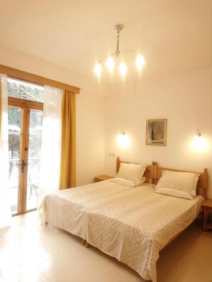 Bed in Park Hotel Amfora -Free Parking