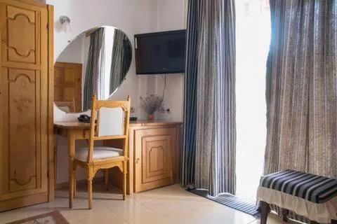 Park Hotel Amfora -Free Parking