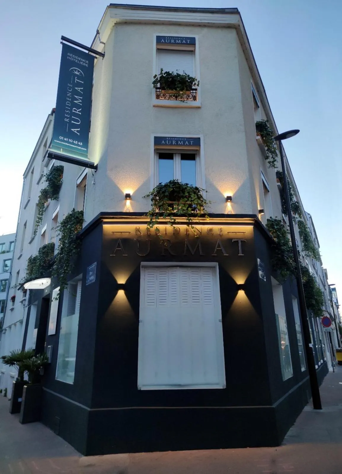 Property building in Résidence AURMAT - Appart - Hôtel - Boulogne - Paris