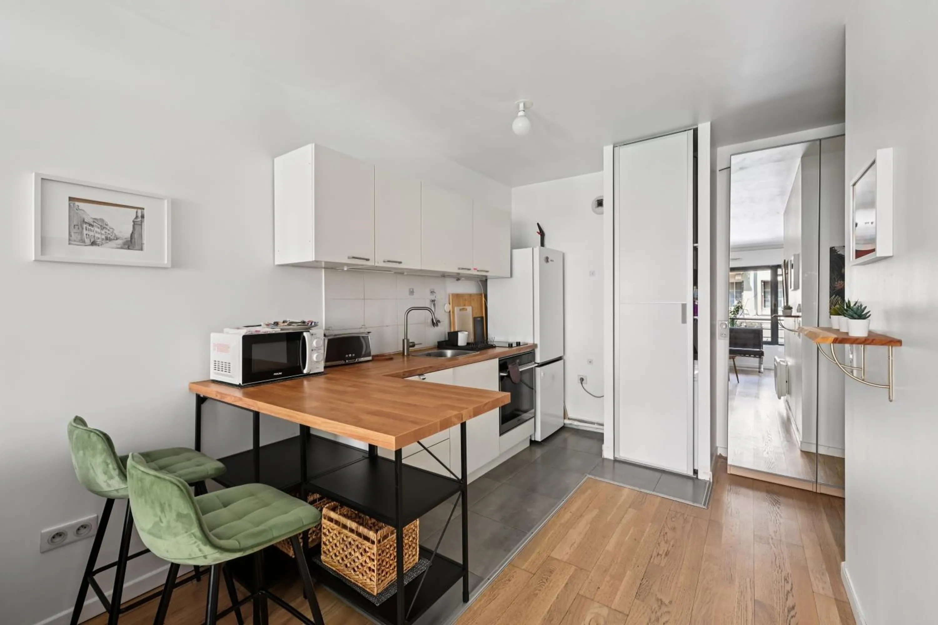 Kitchen or kitchenette in Résidence AURMAT - Appart - Hôtel - Boulogne - Paris