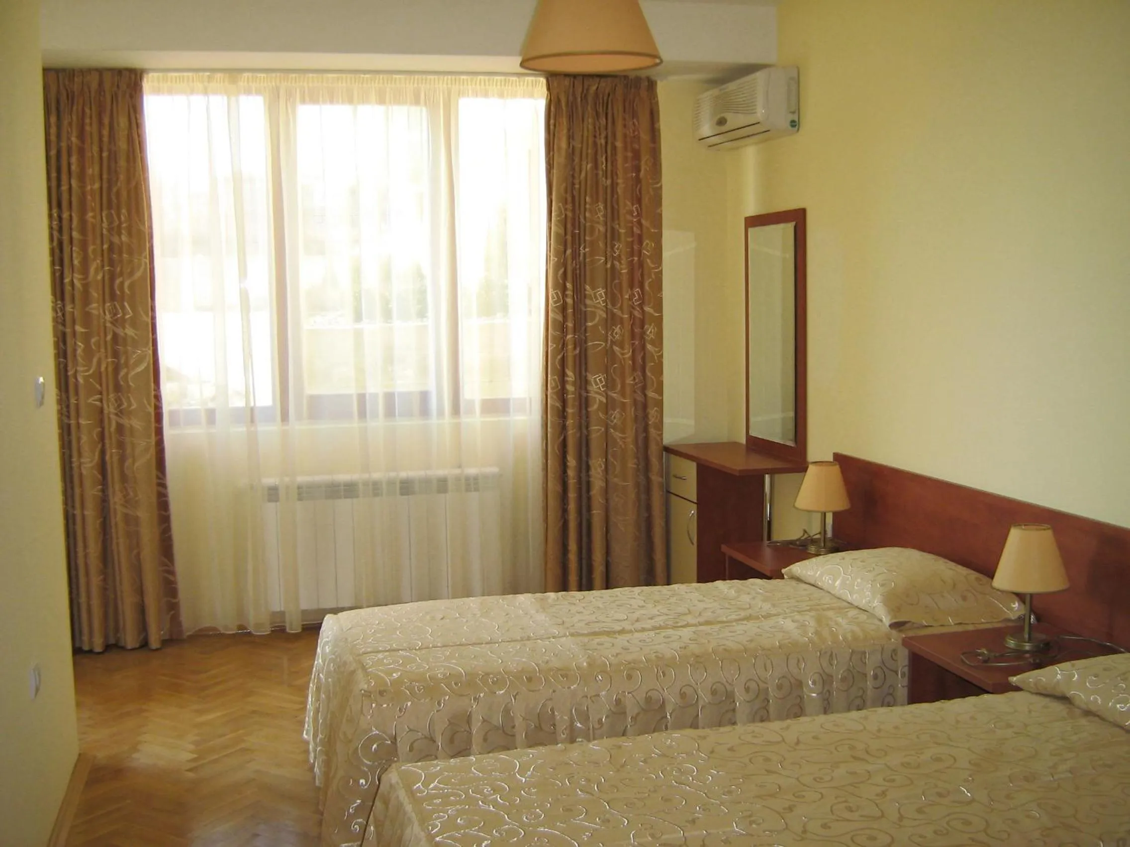 Bedroom, Bed in Sea Park Homes Neshkov