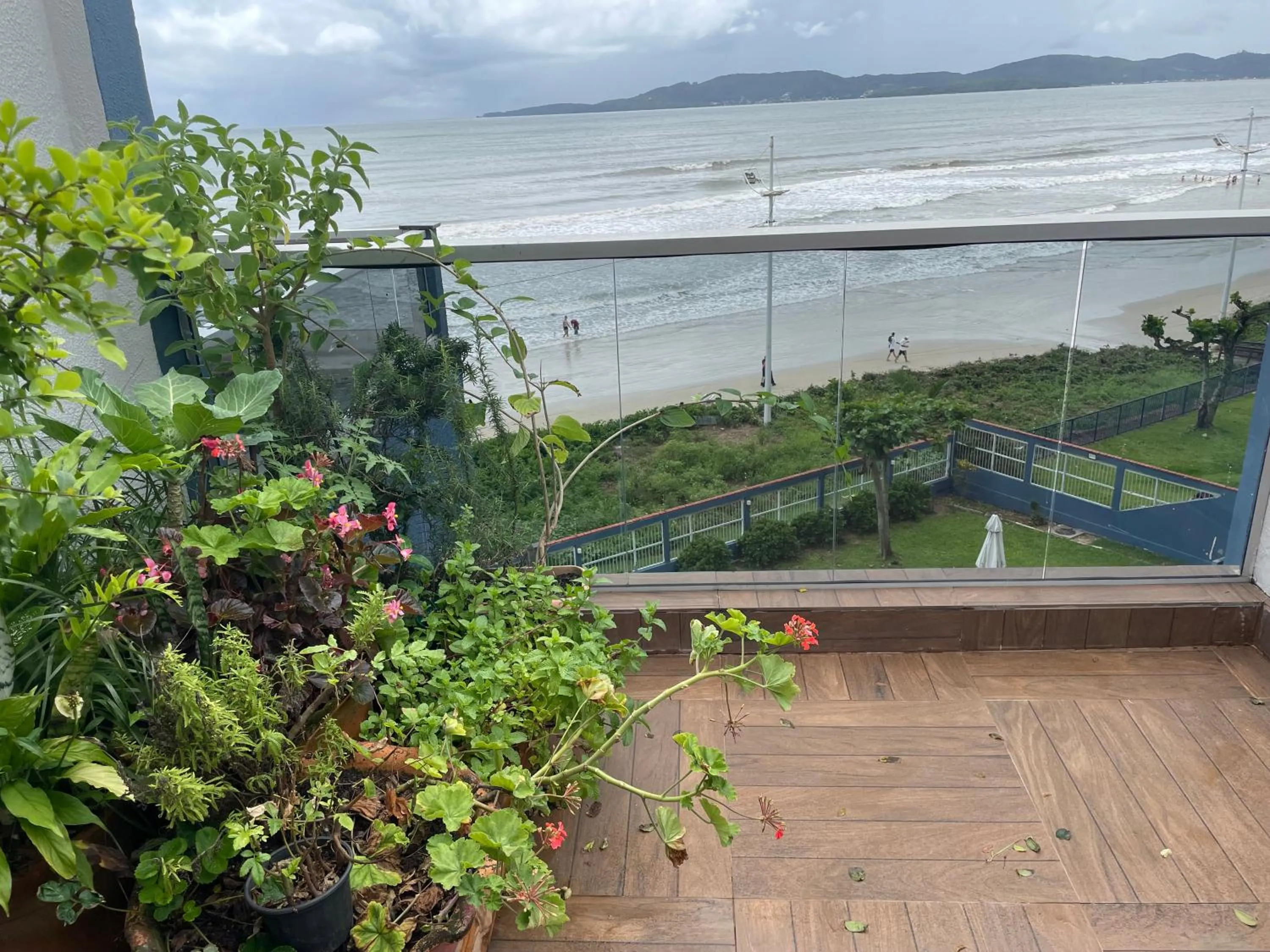 View (from property/room) in Itapema-Meia Praia- 3 quartos - Frente Mar!