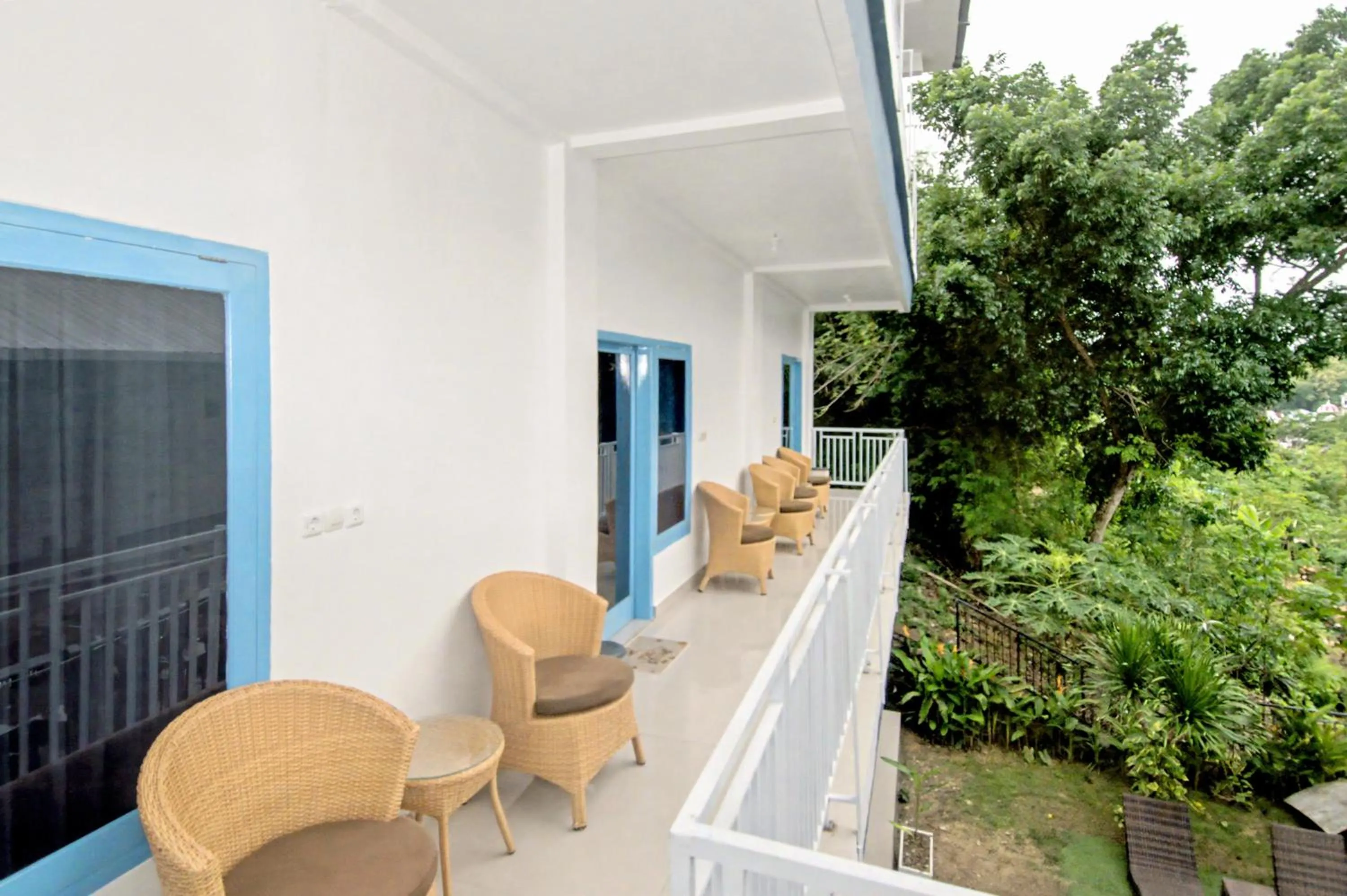 Balcony/Terrace in Hotel Bonne Nuit