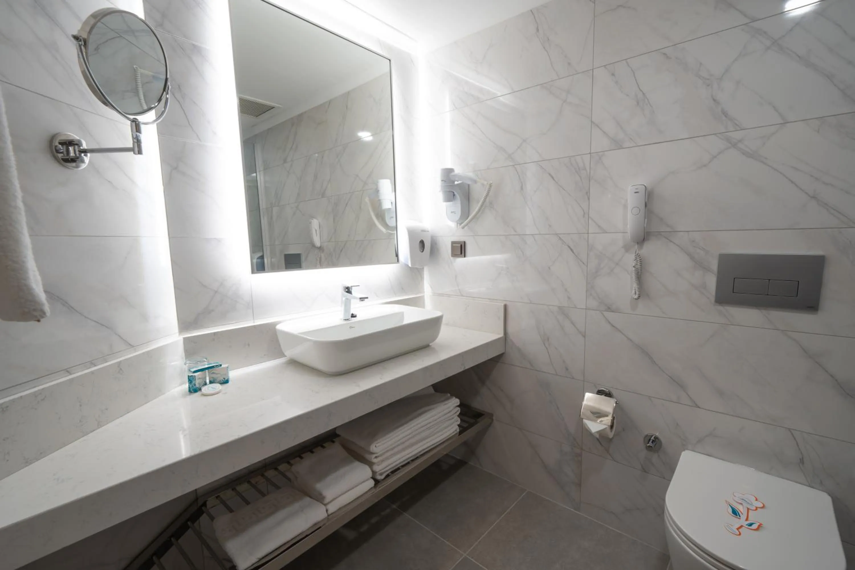 Shower in Alba Resort Hotel - Ultra All Inclusive