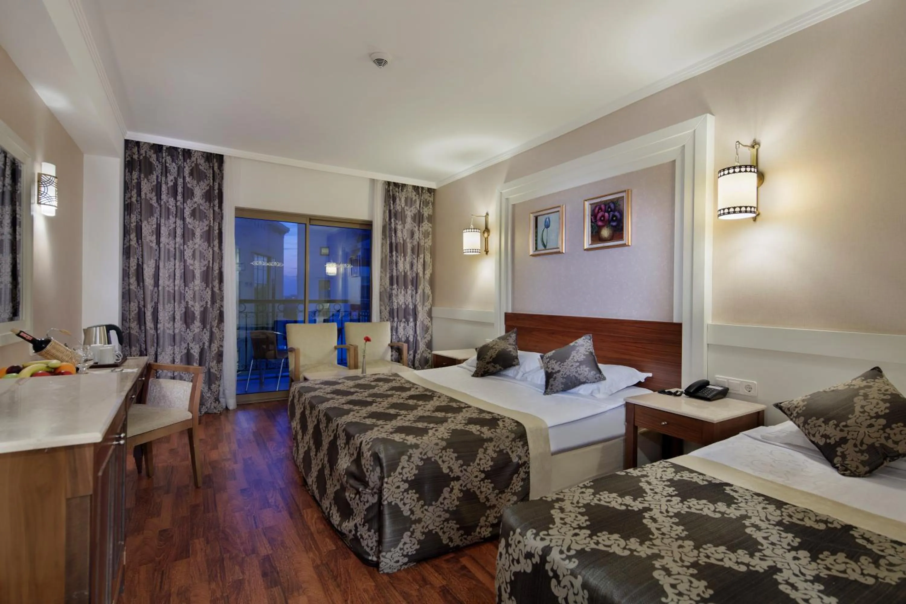 Bed in Alba Queen Hotel - Ultra All Inclusive