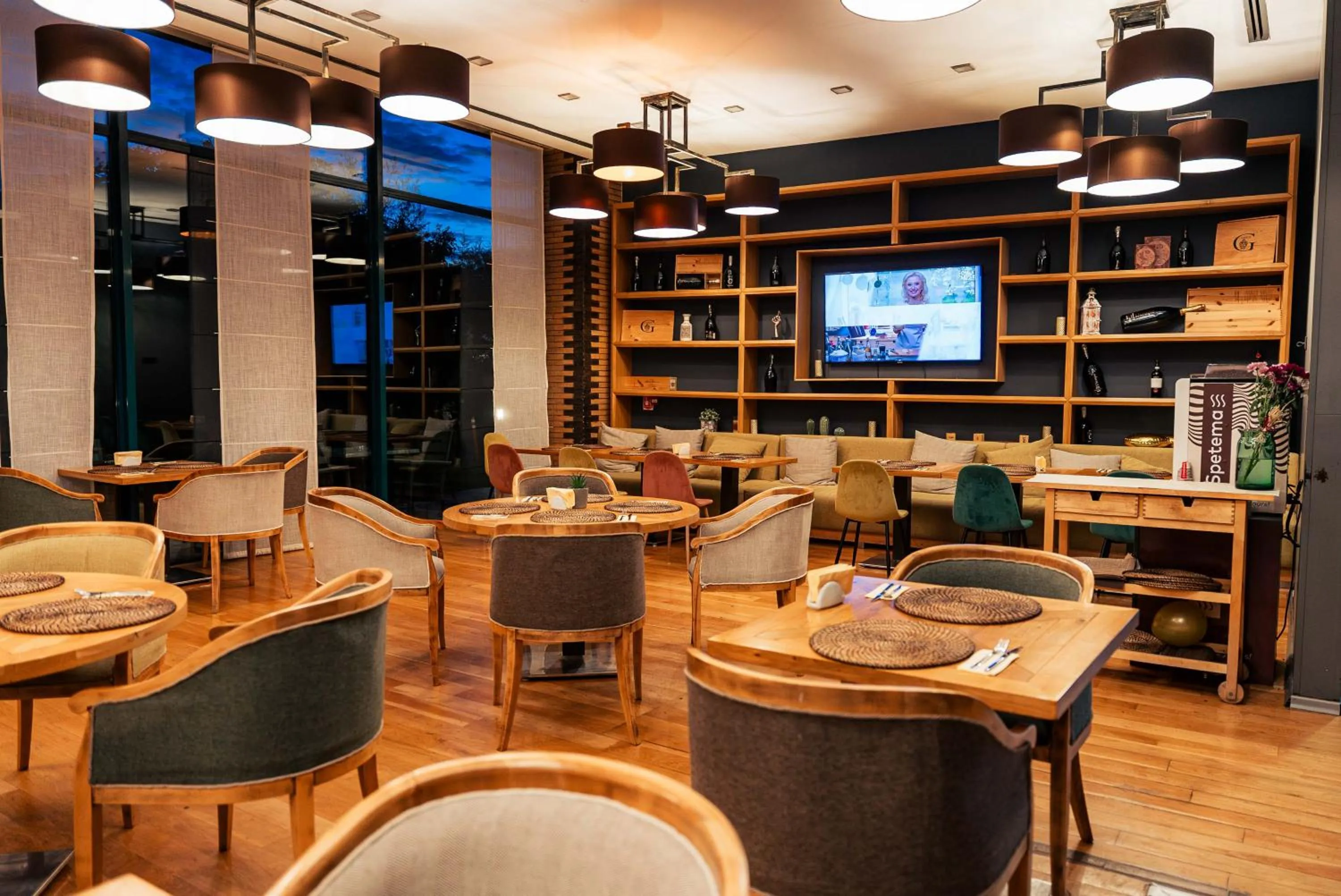 Restaurant/places to eat in Expo Hotel Sofia - Free Airport Shuttle