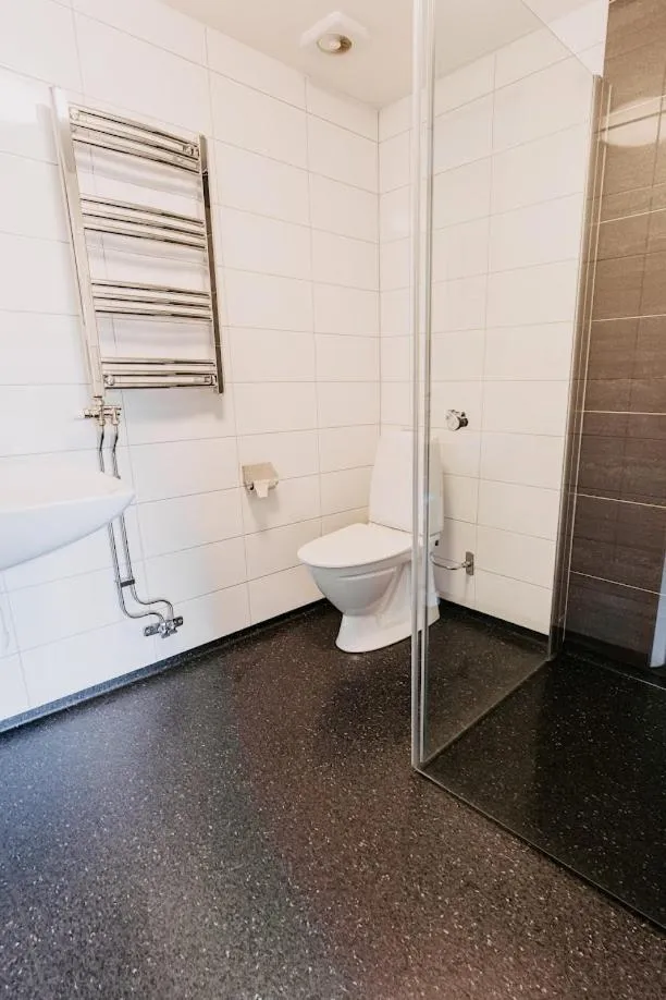 Bathroom in Ödevata Gårdshotell