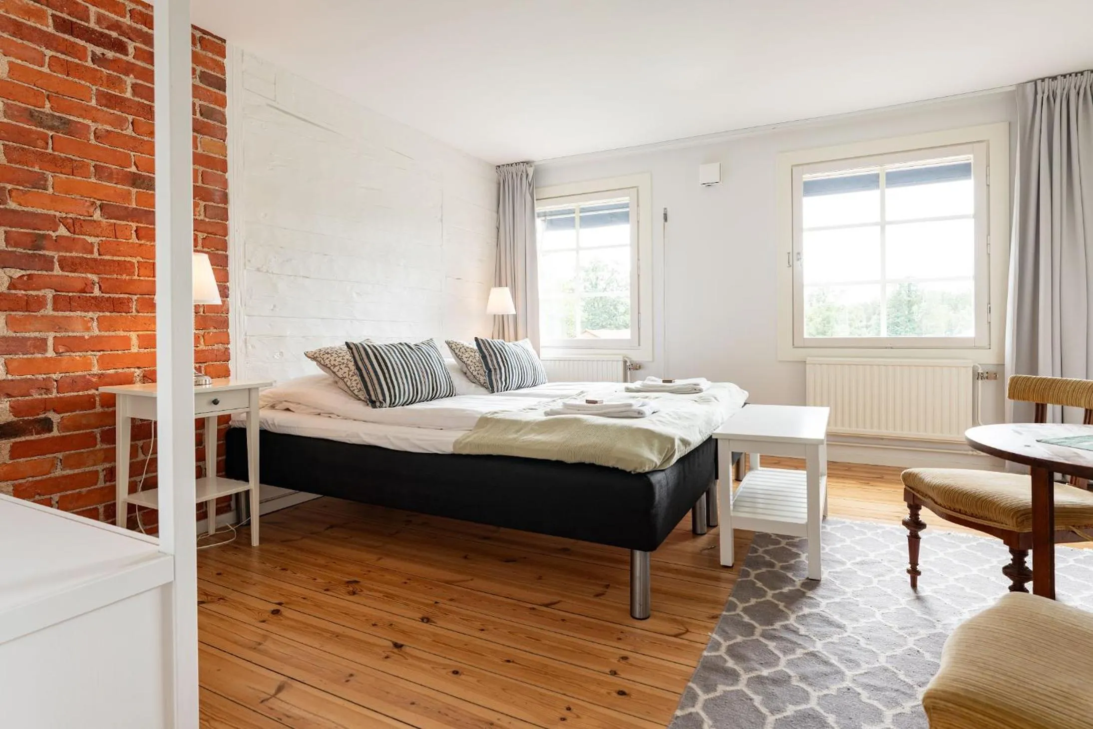 Photo of the whole room, Bed in Ödevata Gårdshotell