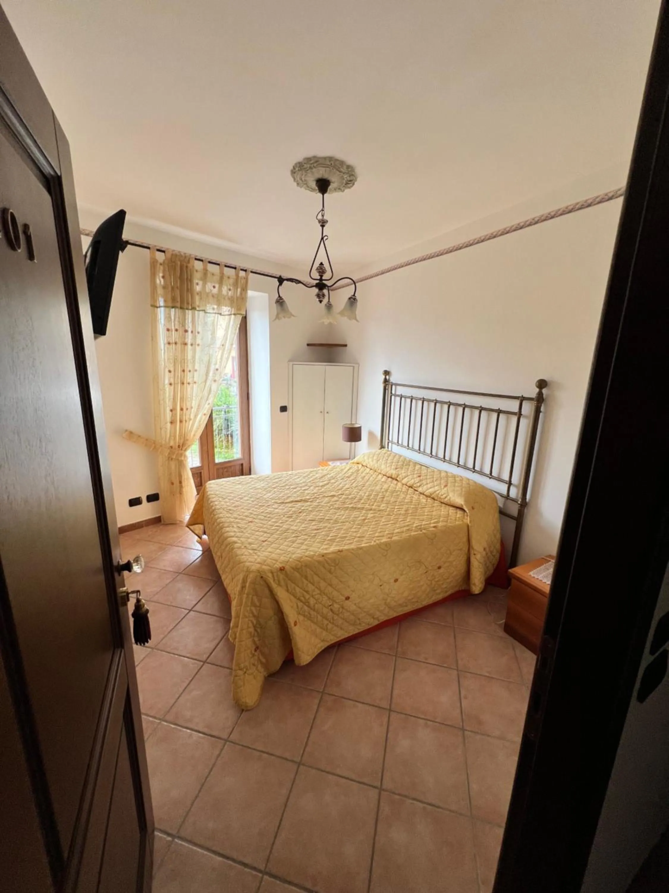 Bed in Villa Donna Fausta