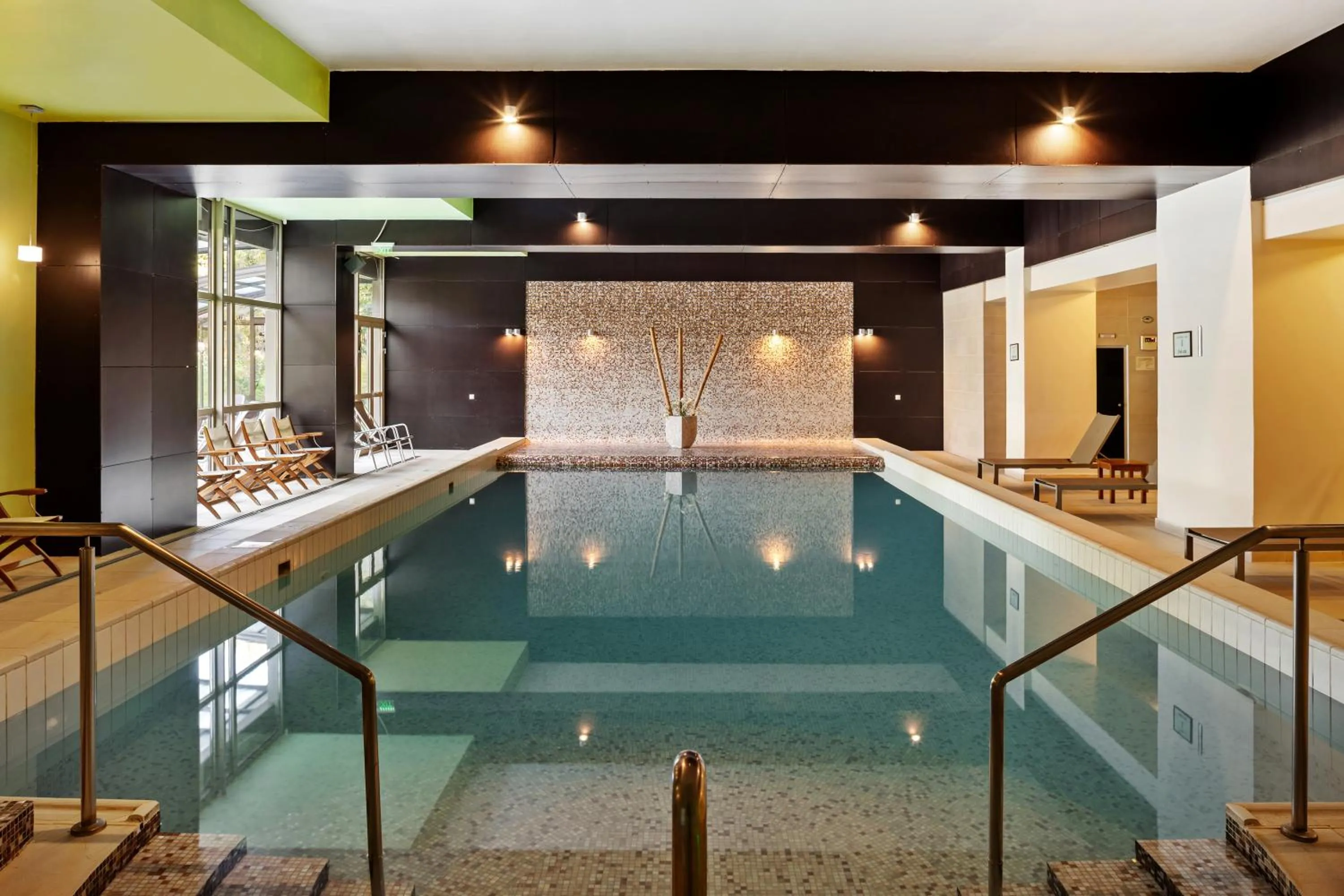 Pool view in Hotel Clermont