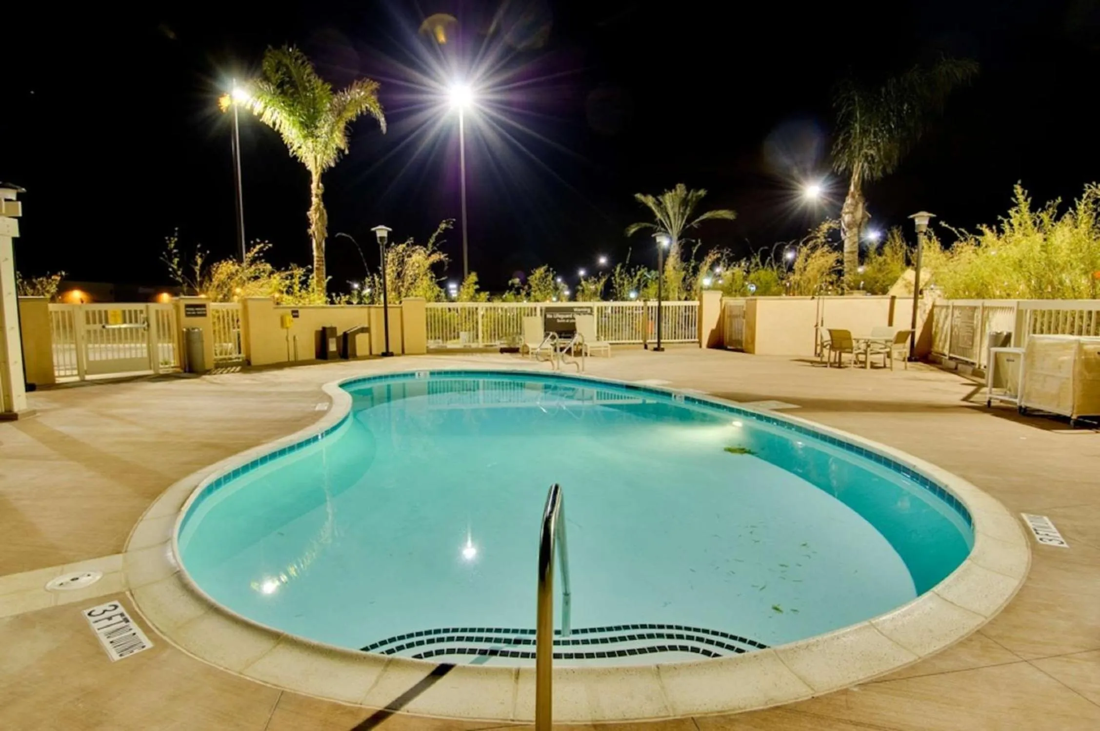 Pool view in Hampton Inn & Suites Moreno Valley