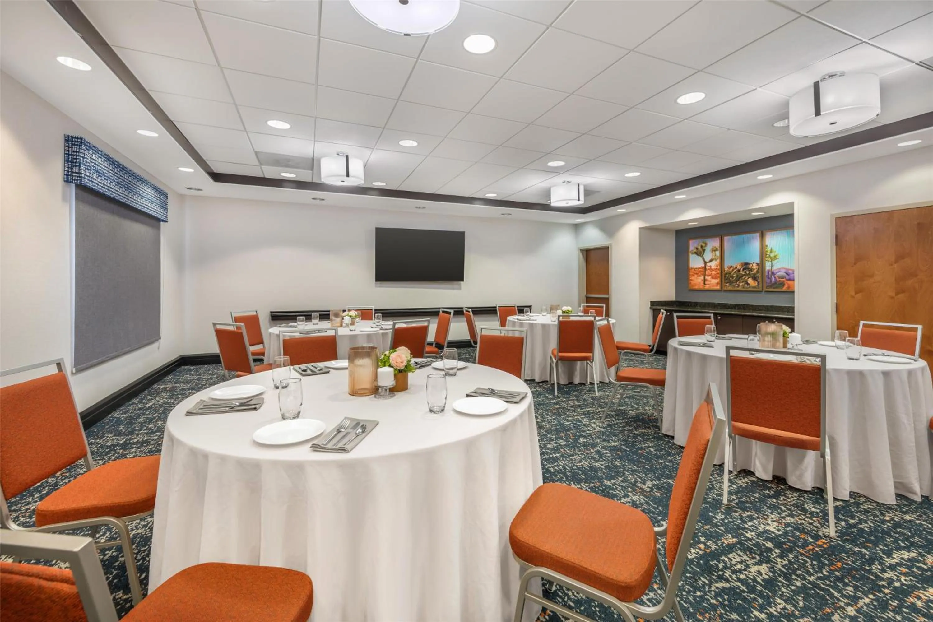 Meeting/conference room in Hampton Inn & Suites Moreno Valley