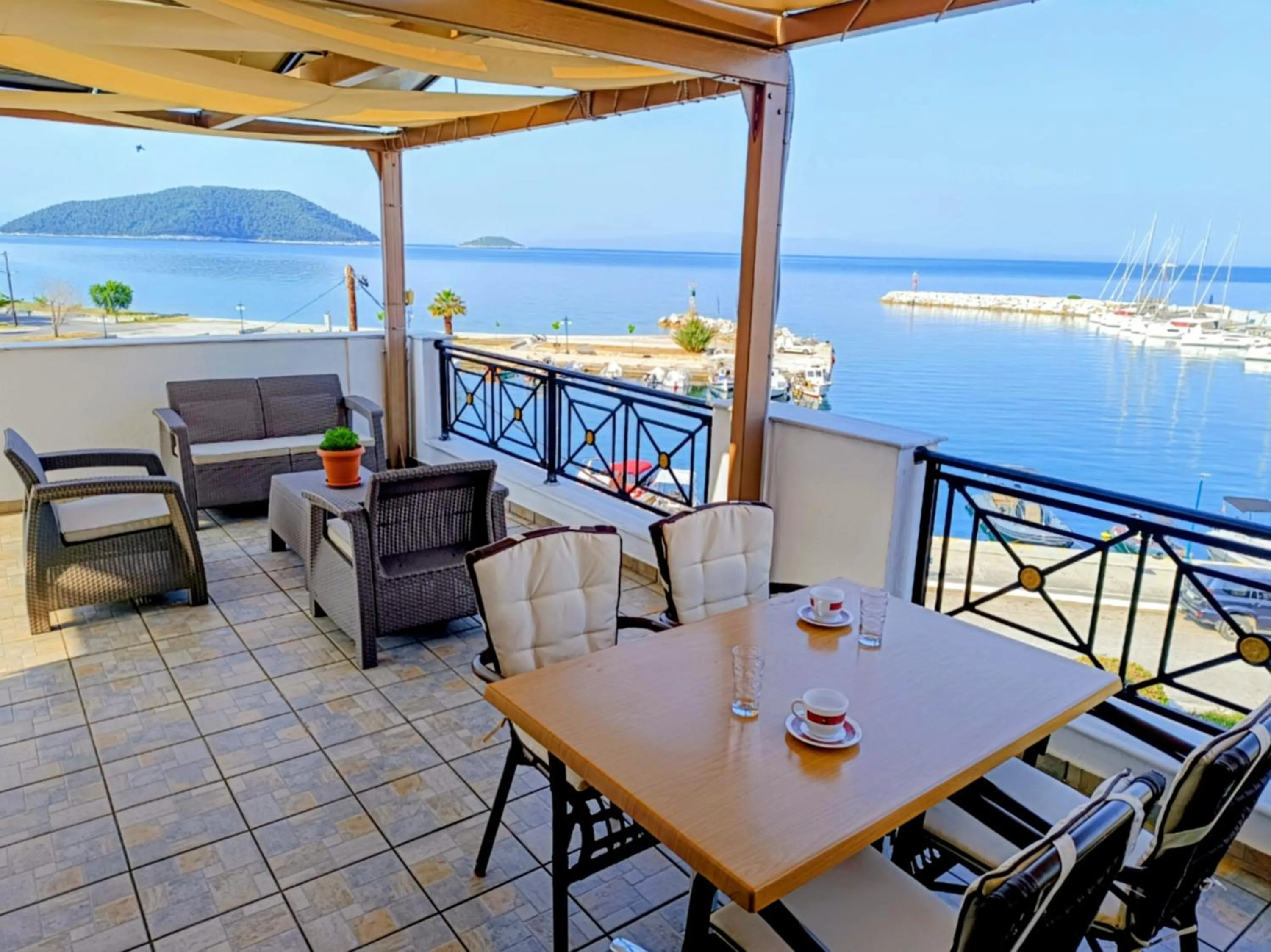 Property building in Anna Maria - Vanessa Apartments