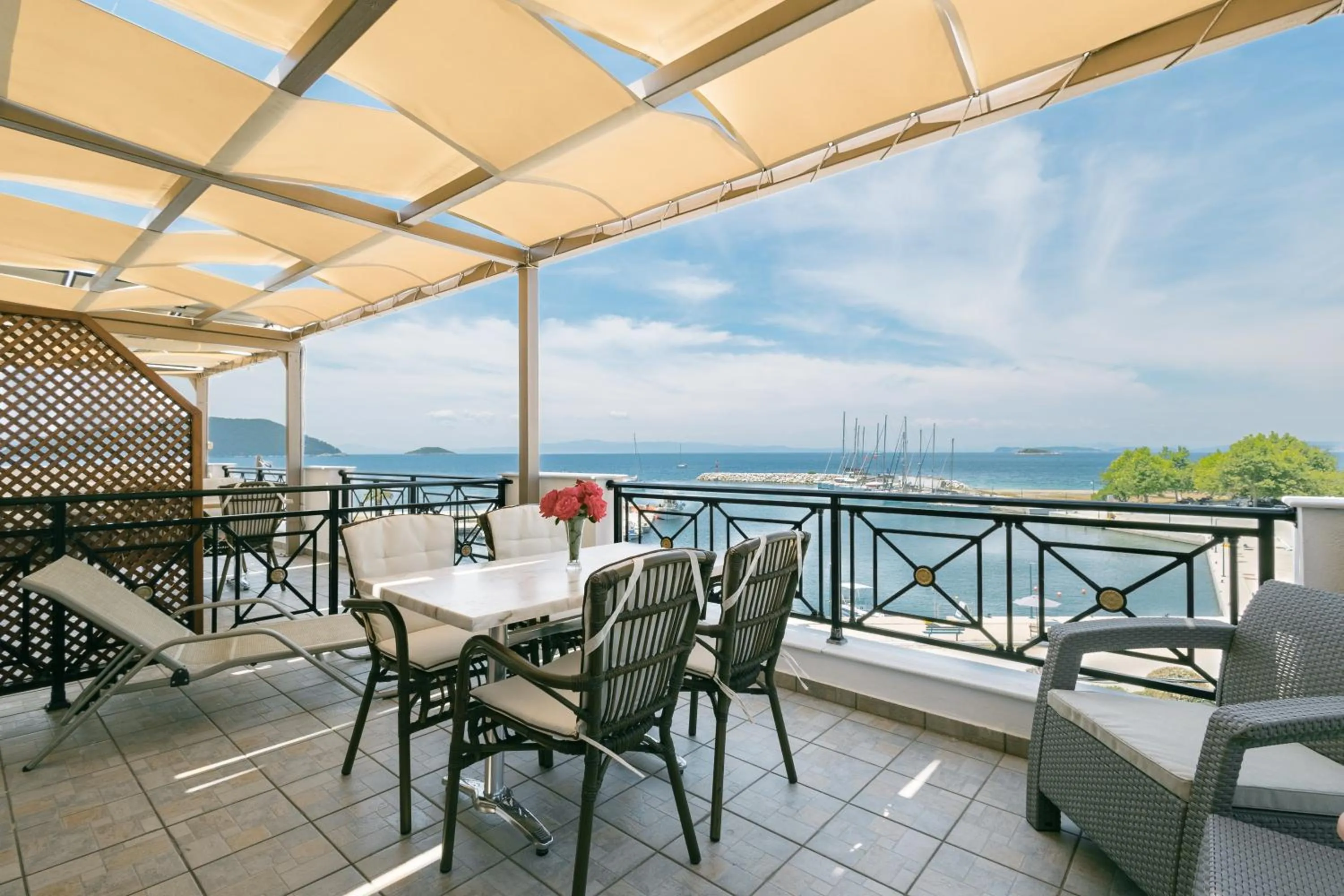 Property building in Anna Maria - Vanessa Apartments