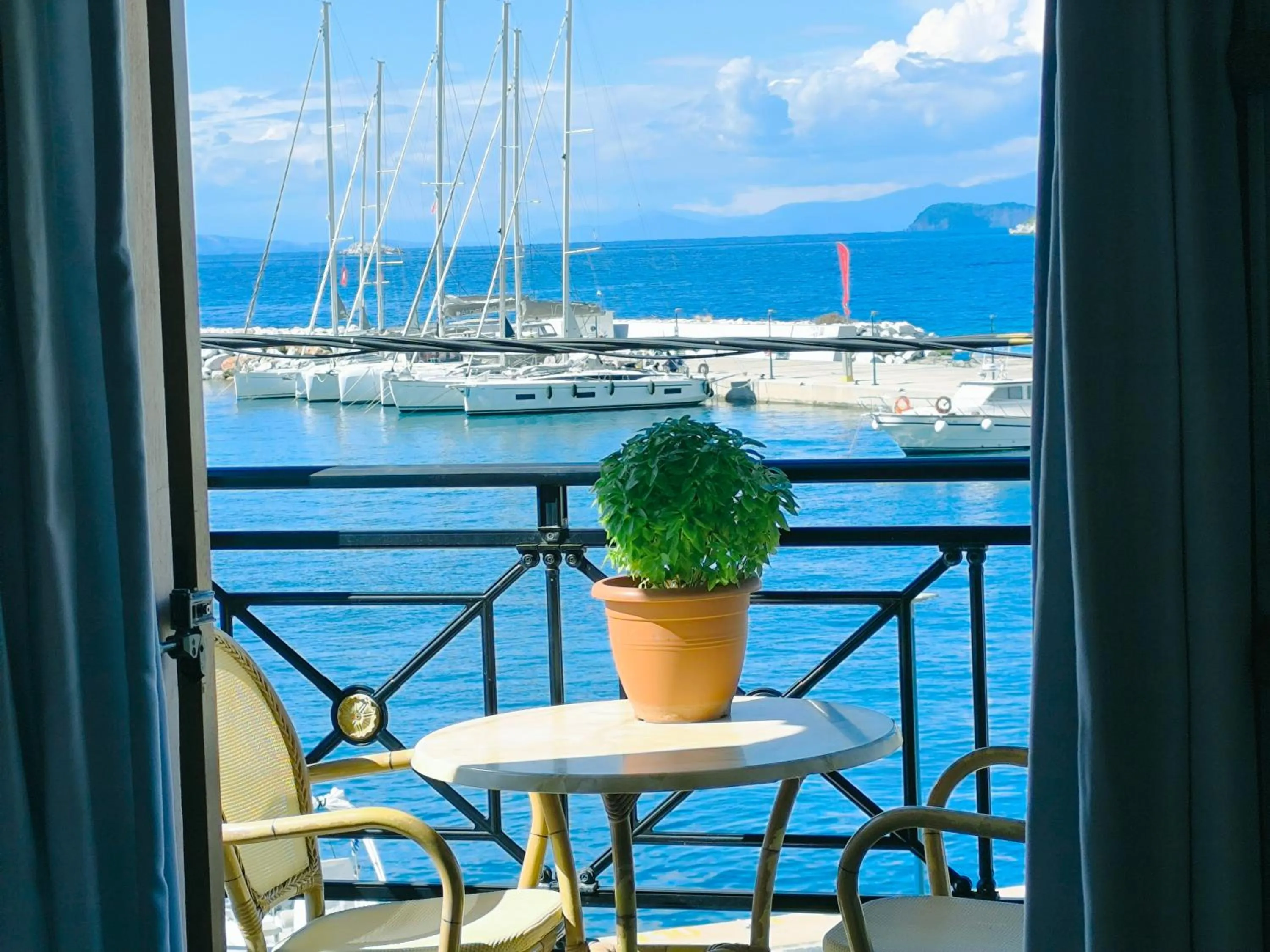 Property building in Anna Maria - Vanessa Apartments