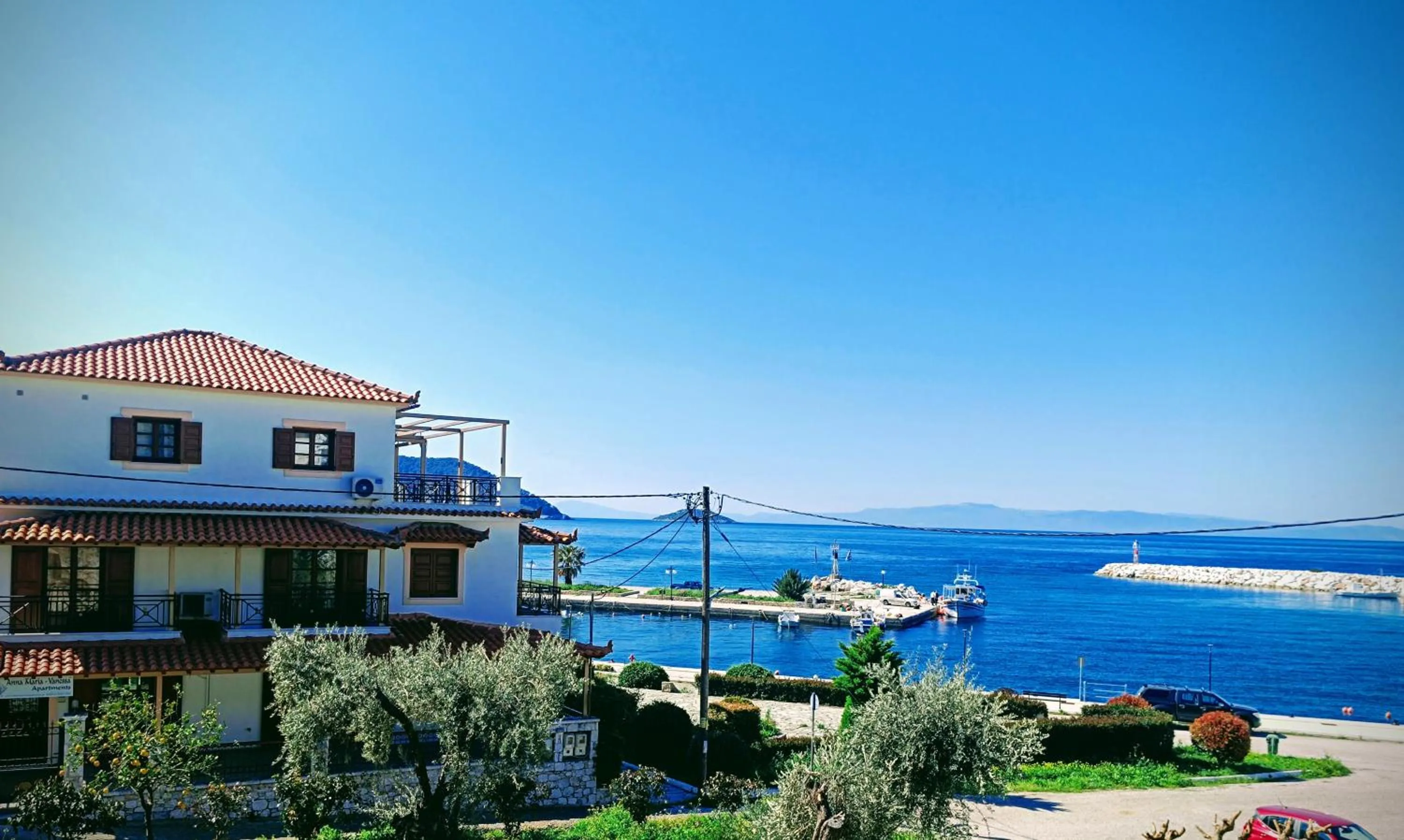 Property building in Anna Maria - Vanessa Apartments