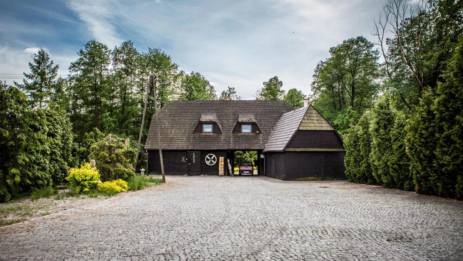 Property building in Stary Młyn