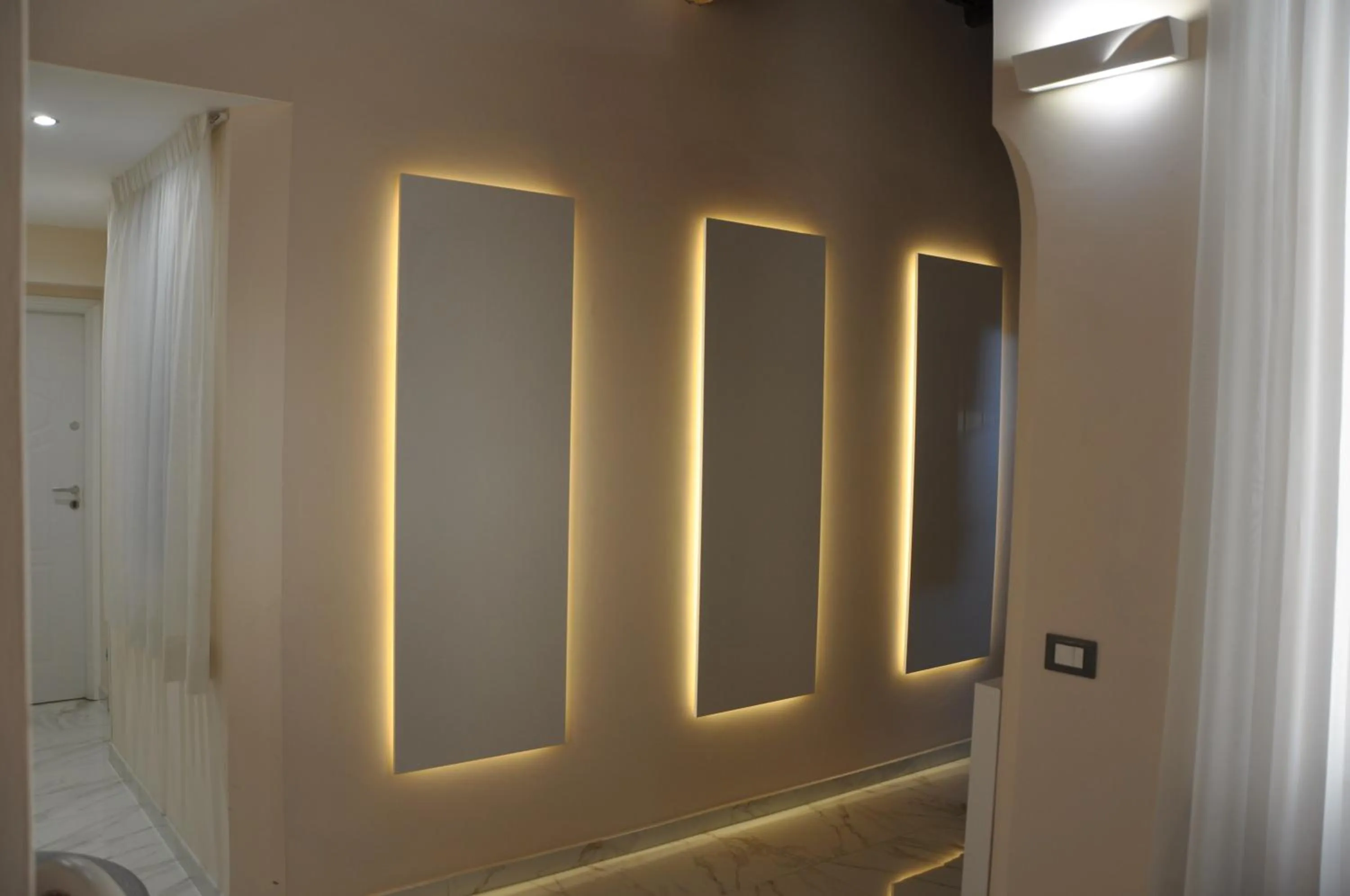 Decorative detail in Navona Nice Room