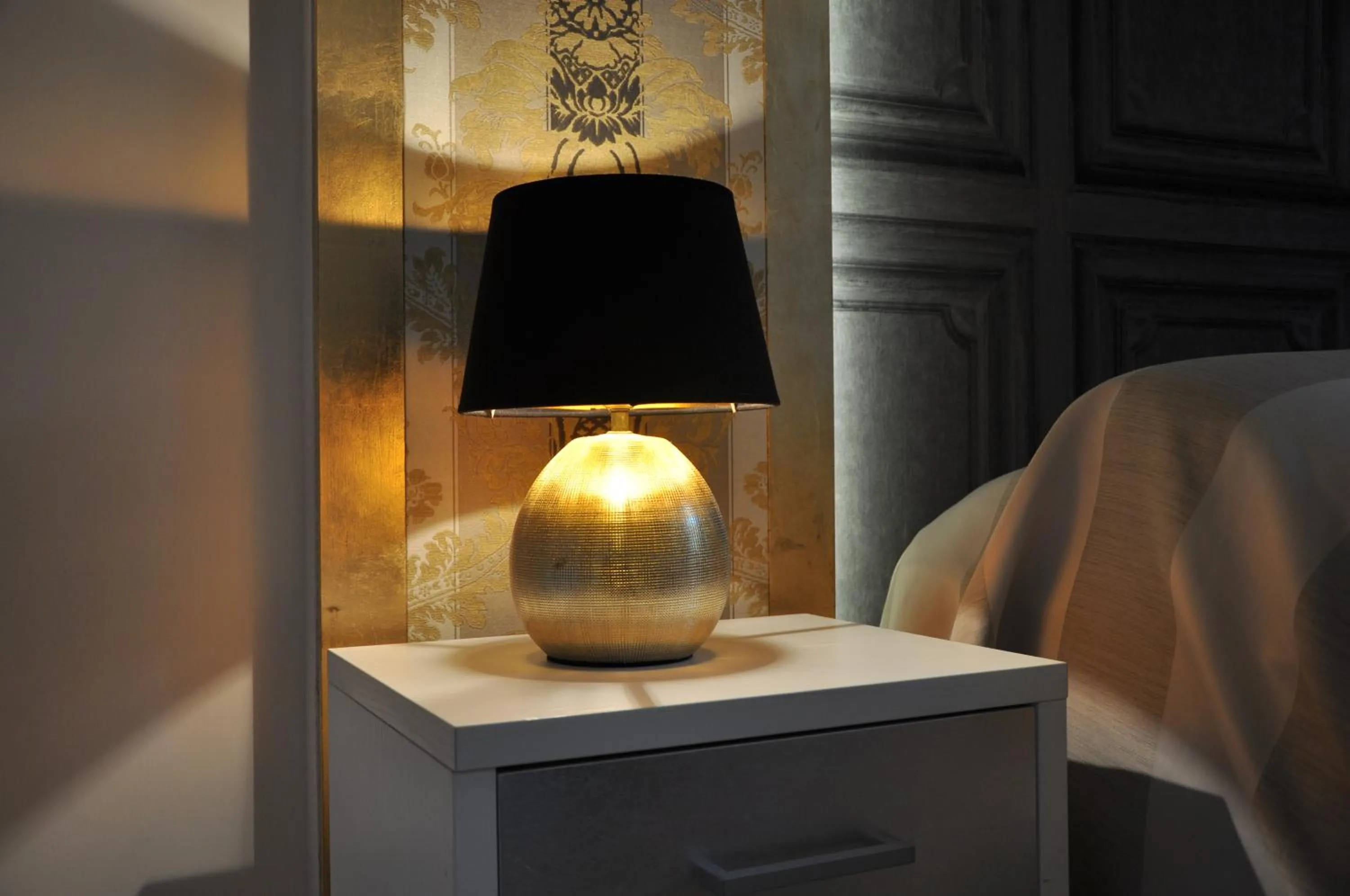 Decorative detail in Navona Nice Room