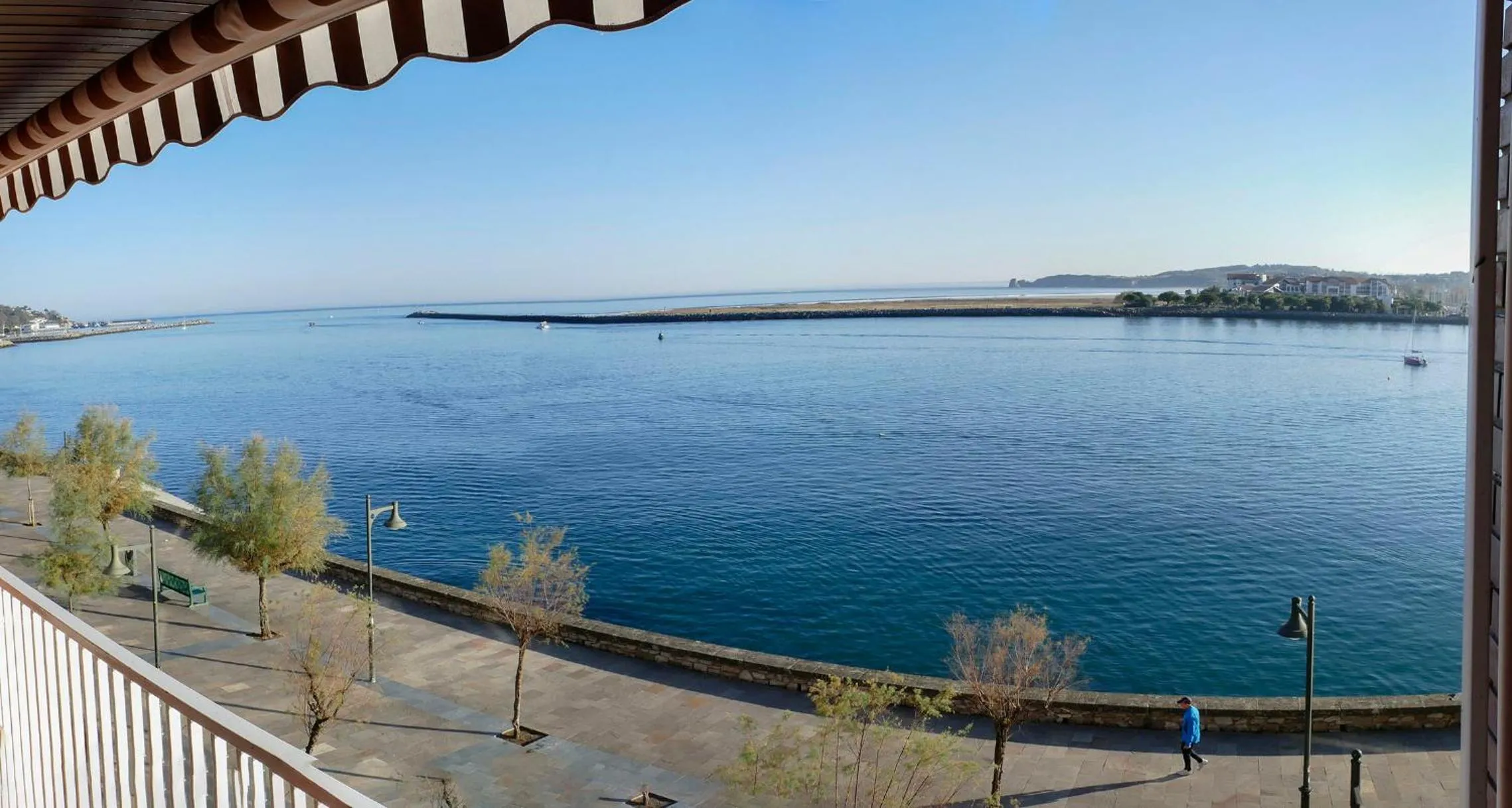 Sea view in Hondarribia by Basquelidays