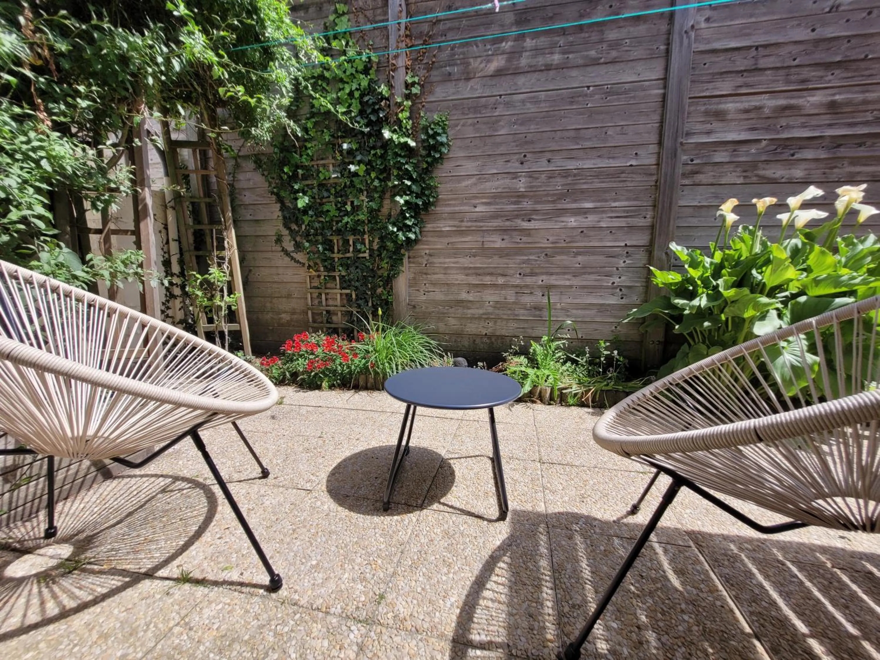 Balcony/Terrace in Hôtel de charme & SPA Le Grand Large