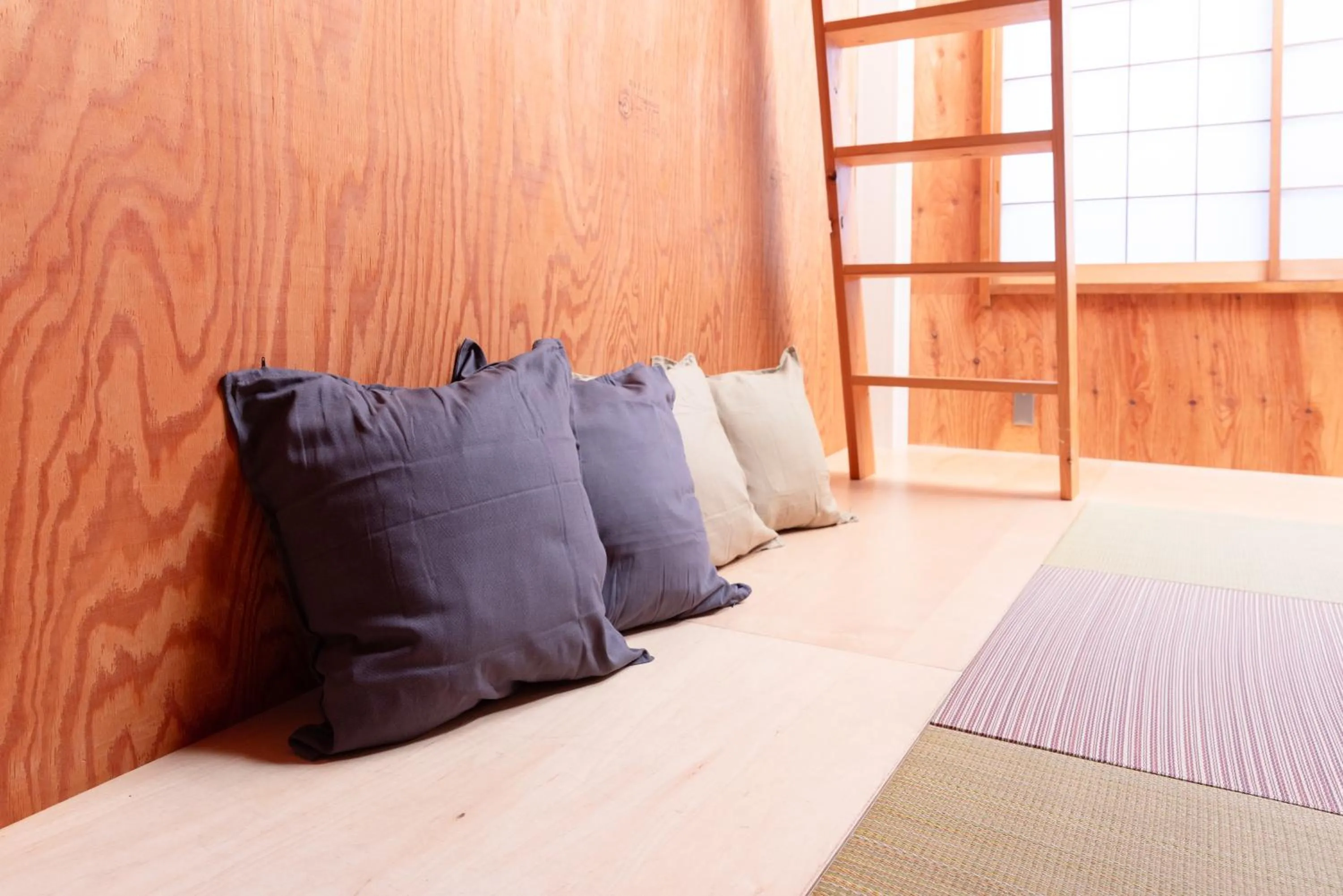 Bedroom in Vacation"Ninja"house Secretbase near Asakusa