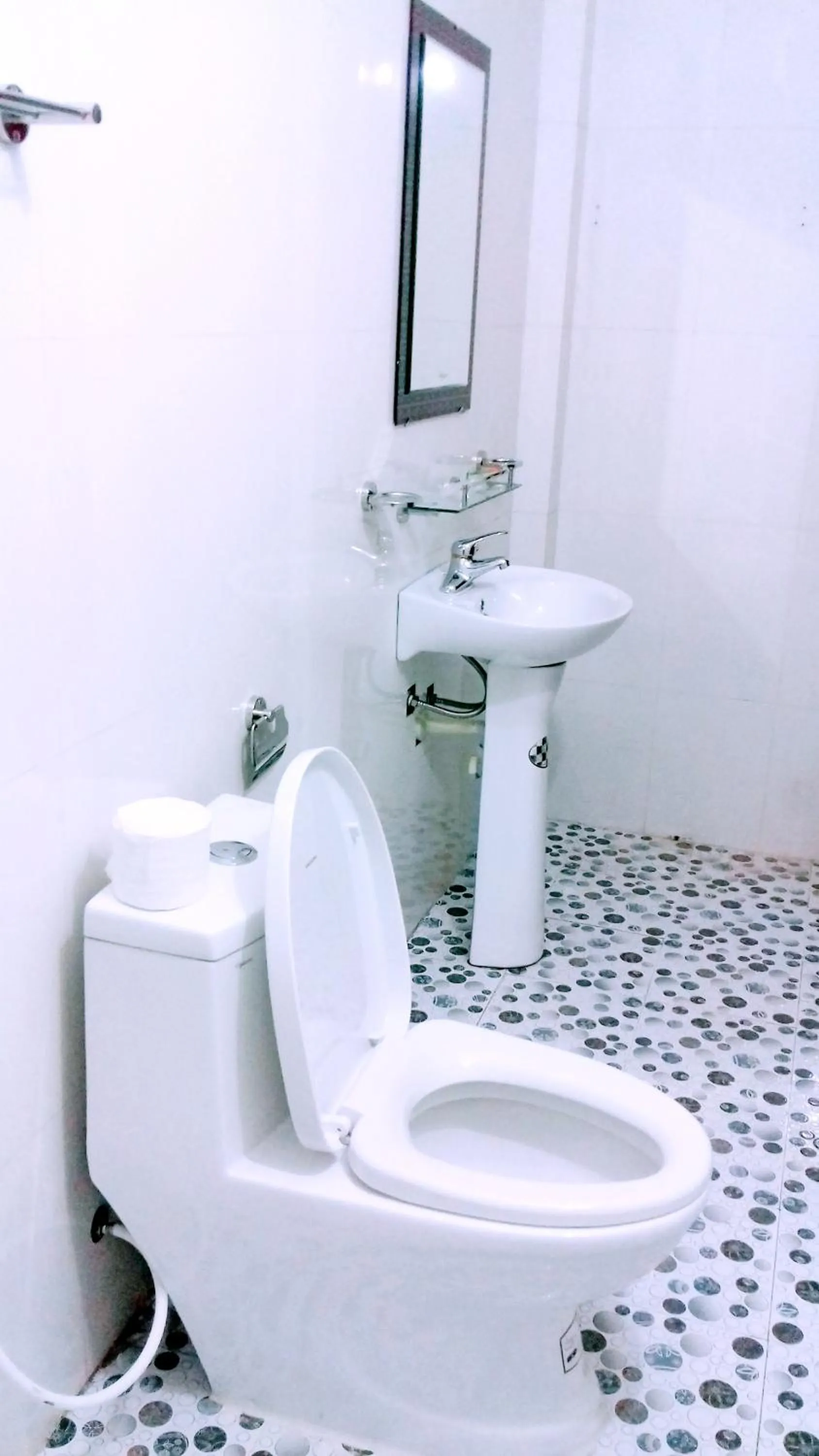 Toilet in Tam Coc Rice Fields Homestay