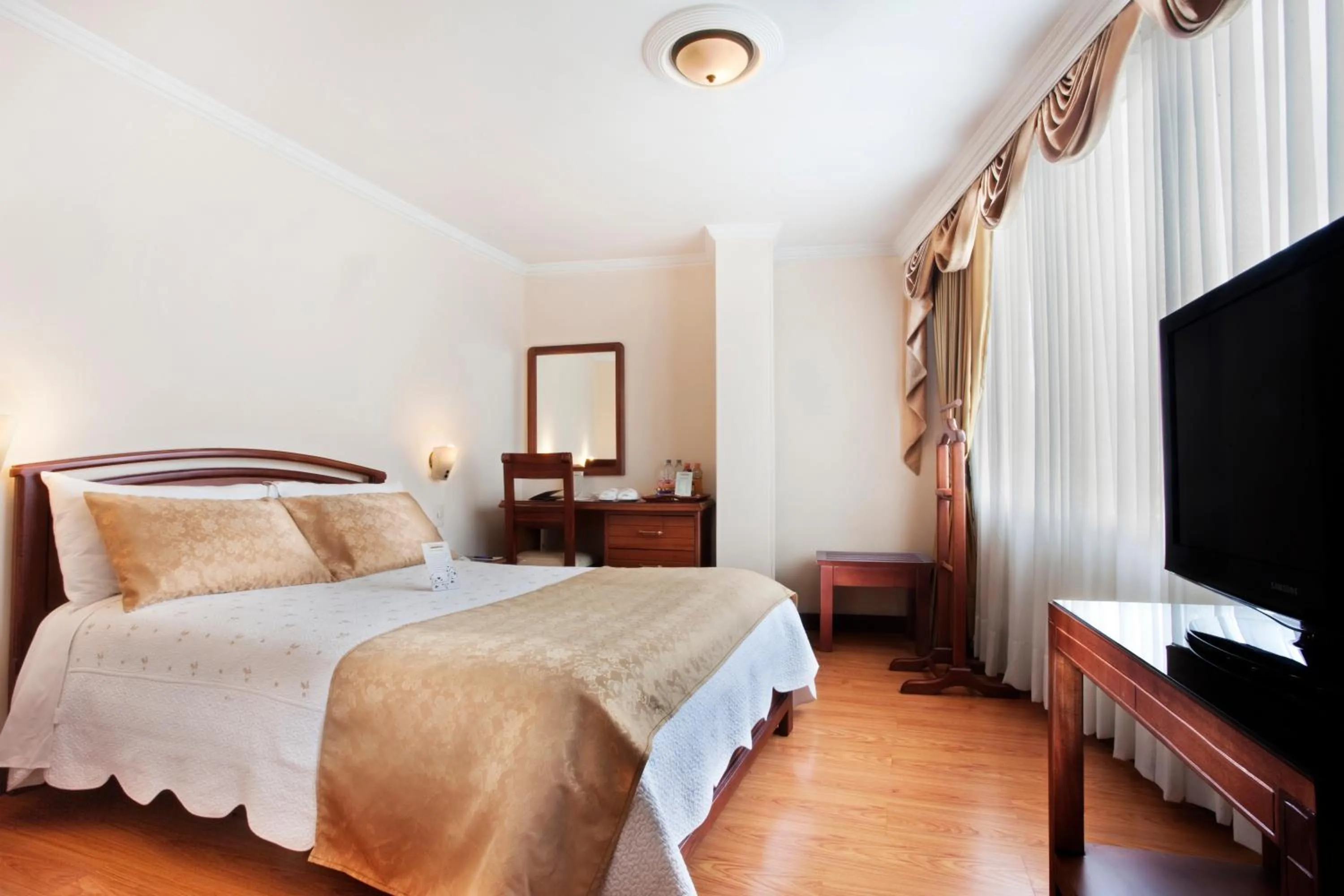 Bed in Hotel Fernando Plaza