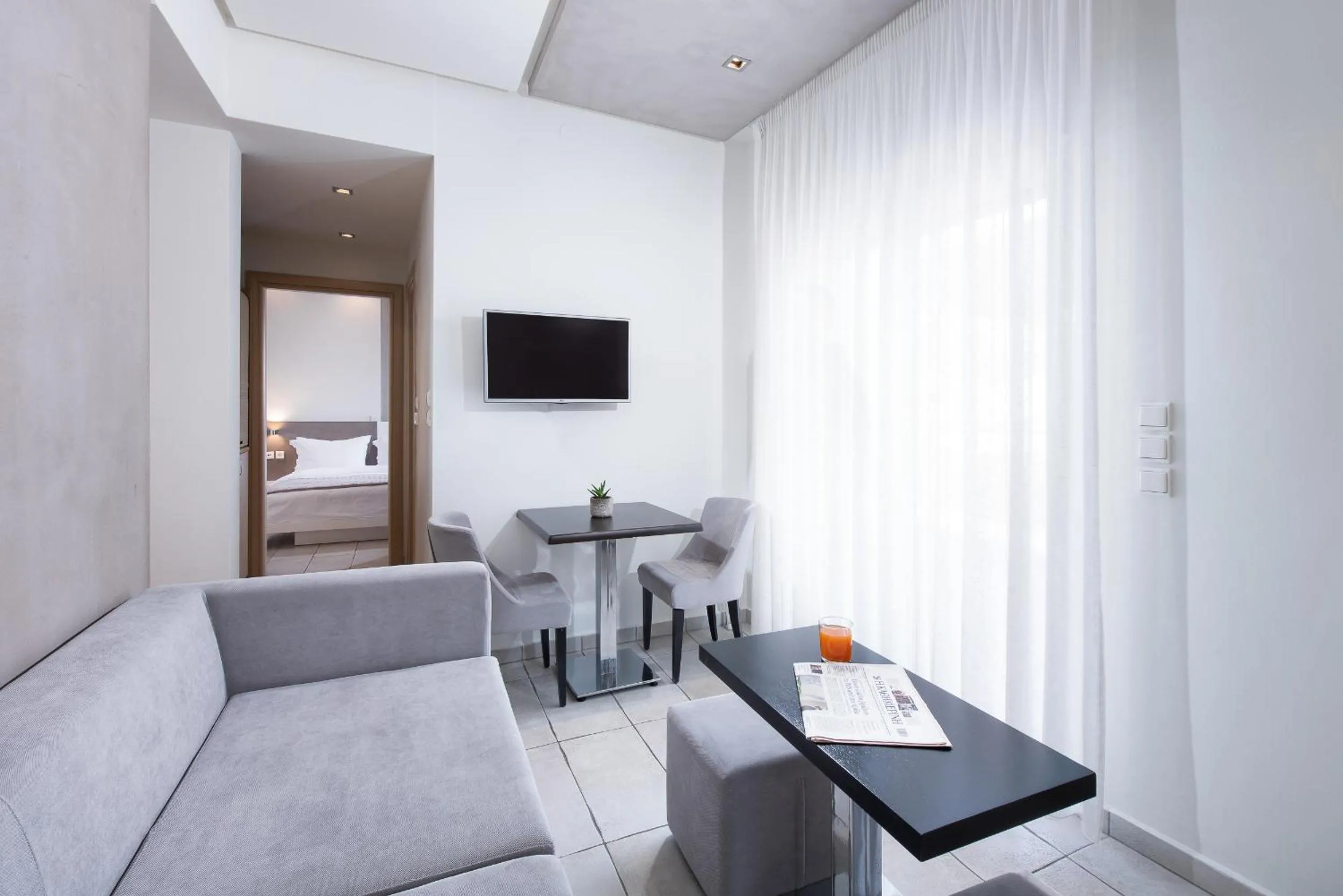 TV and multimedia in Afrodite Suites