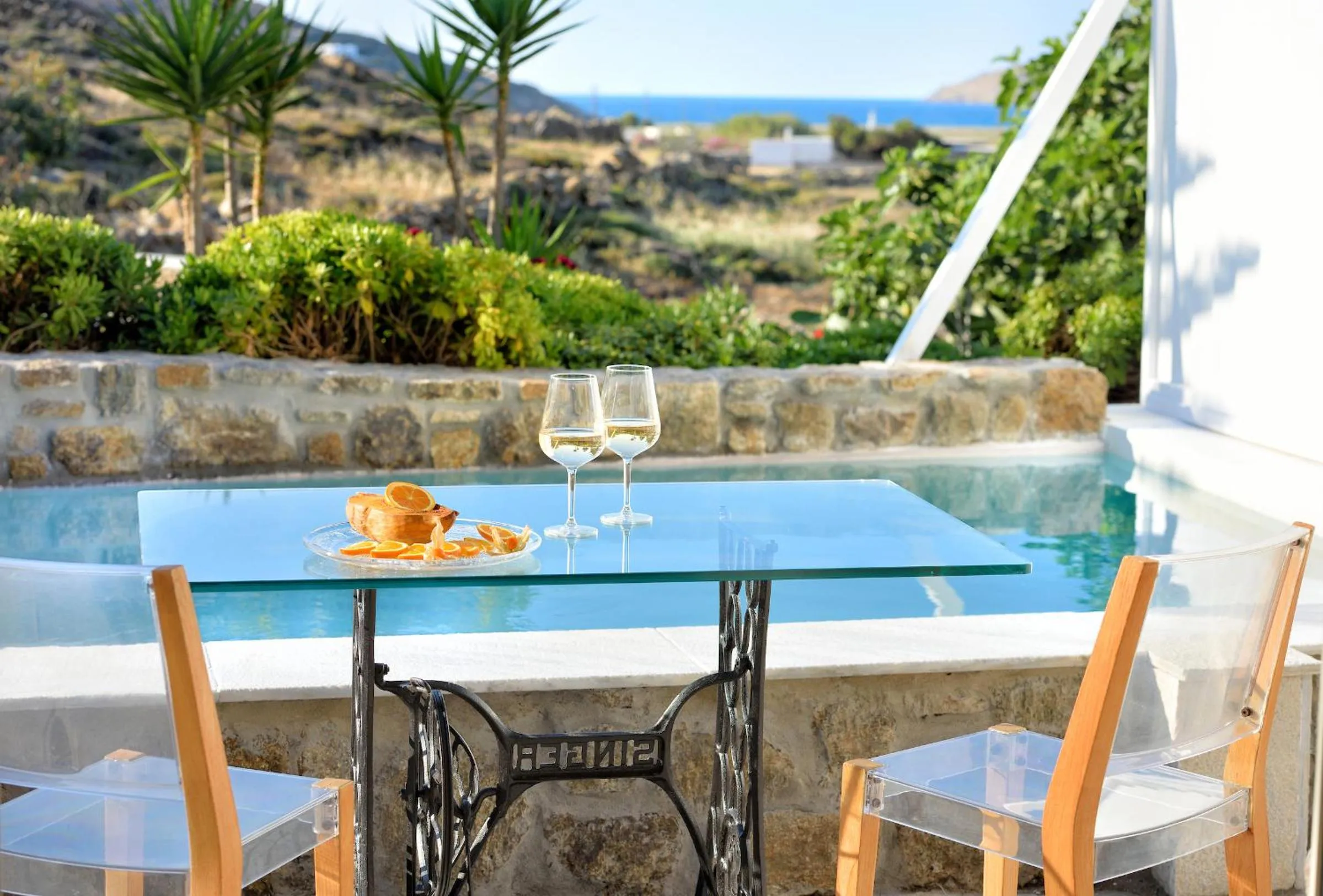 Patio in Mykonos Dream Villas