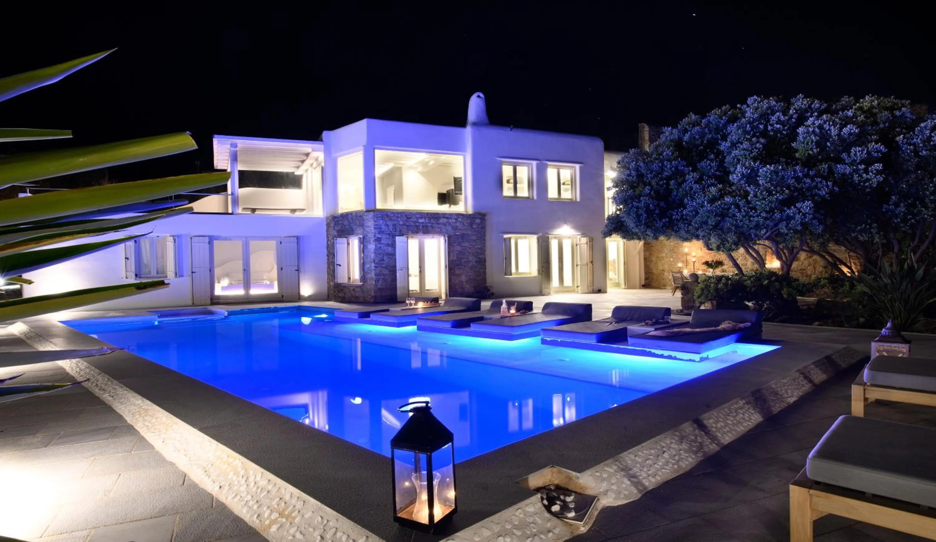 Property building in Mykonos Dream Villas
