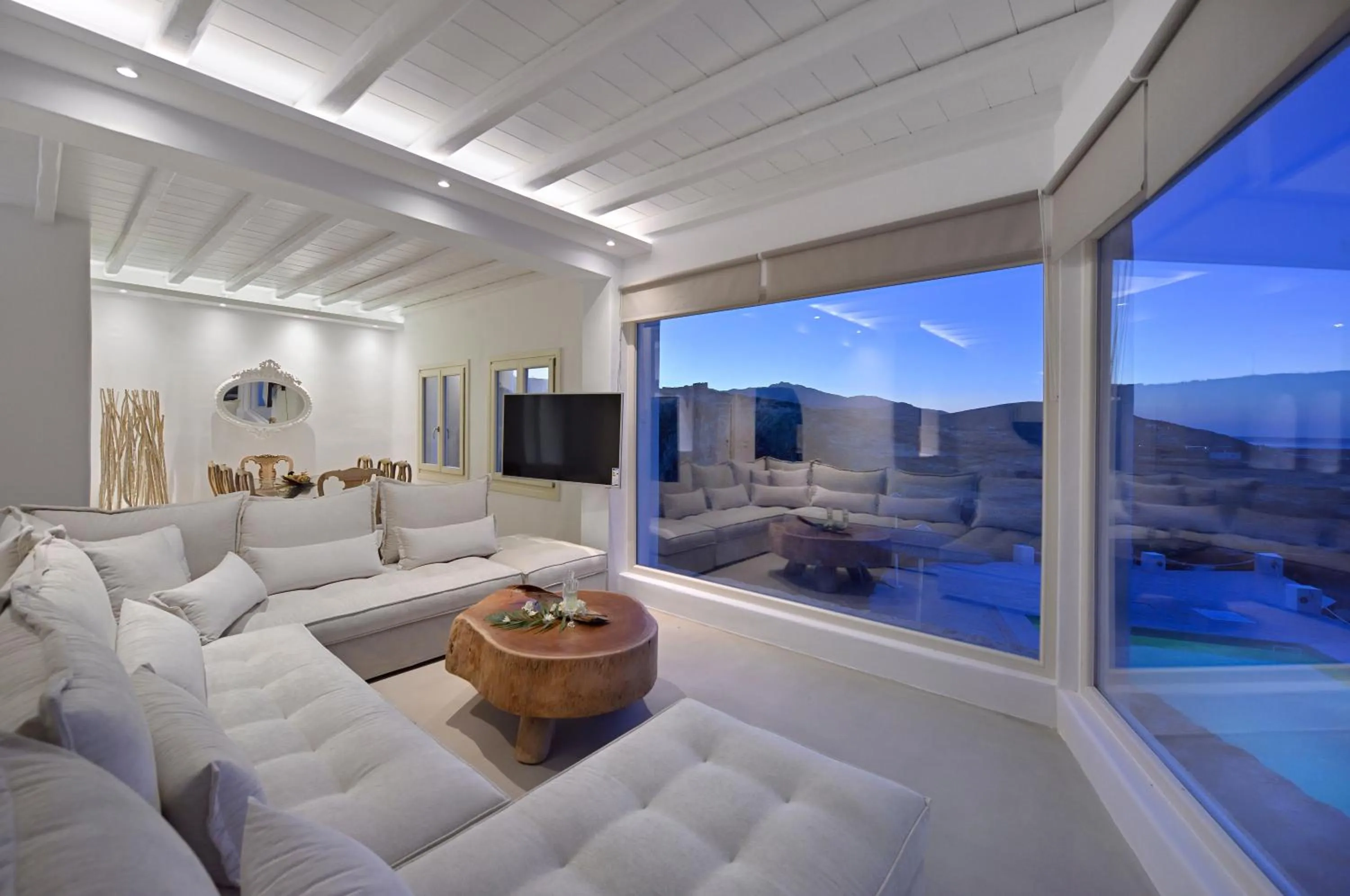 TV and multimedia in Mykonos Dream Villas