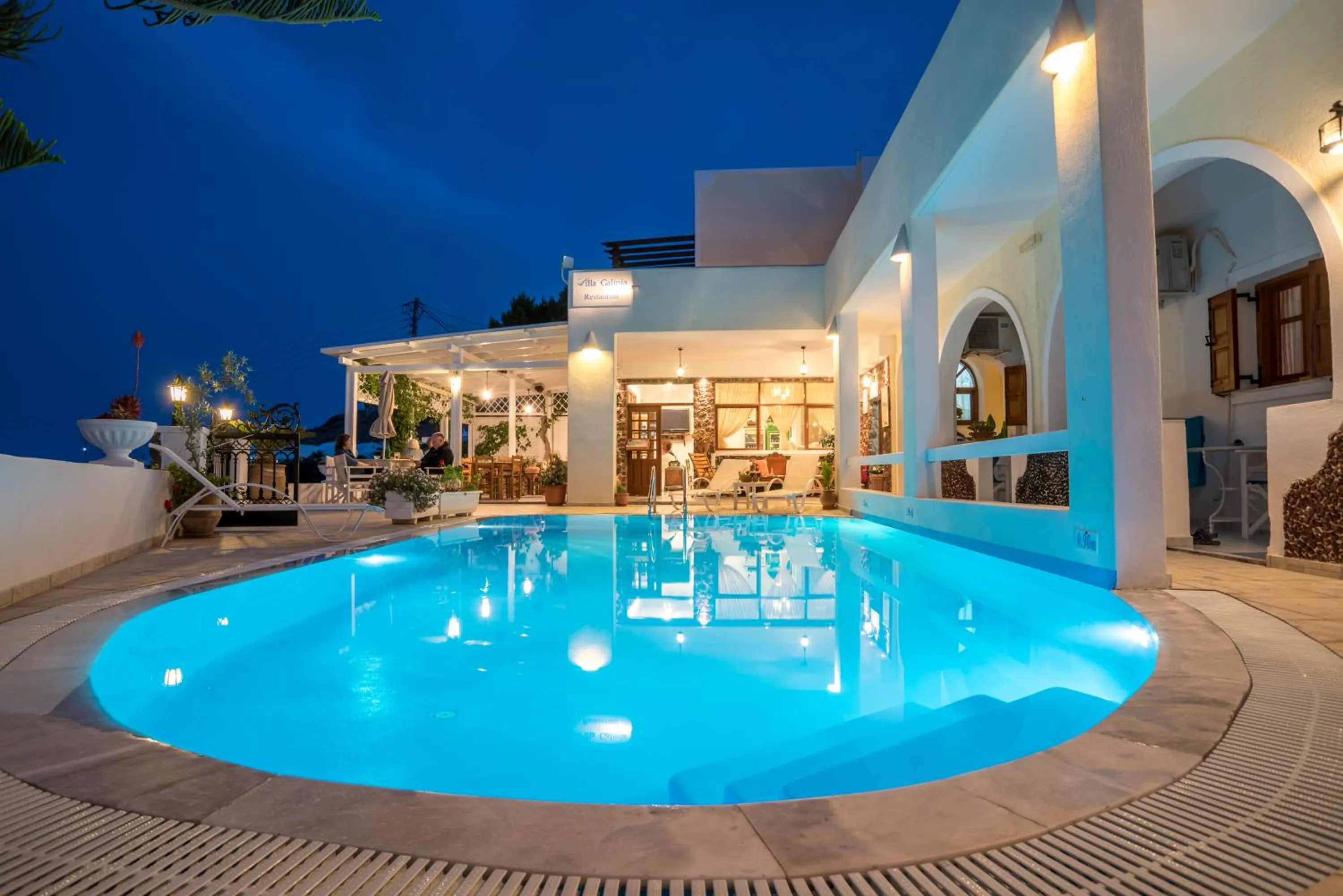 Night in Villa Galinia