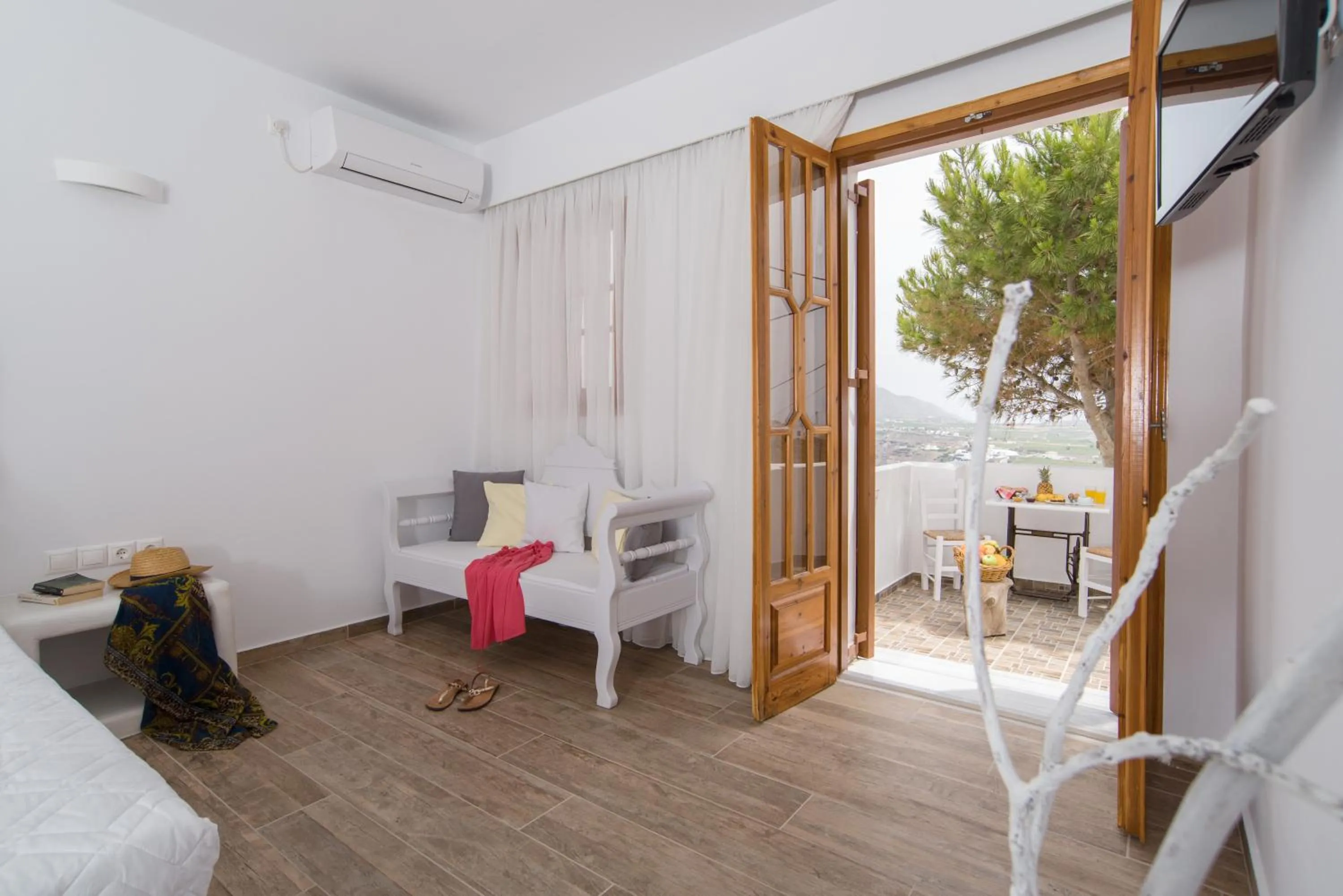 Day in Villa Galinia