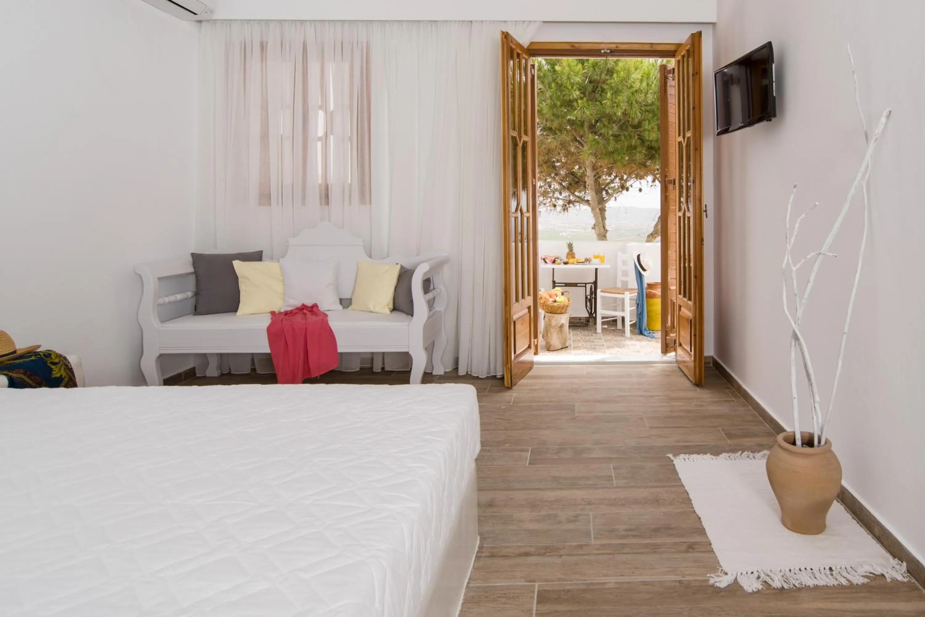 Day in Villa Galinia