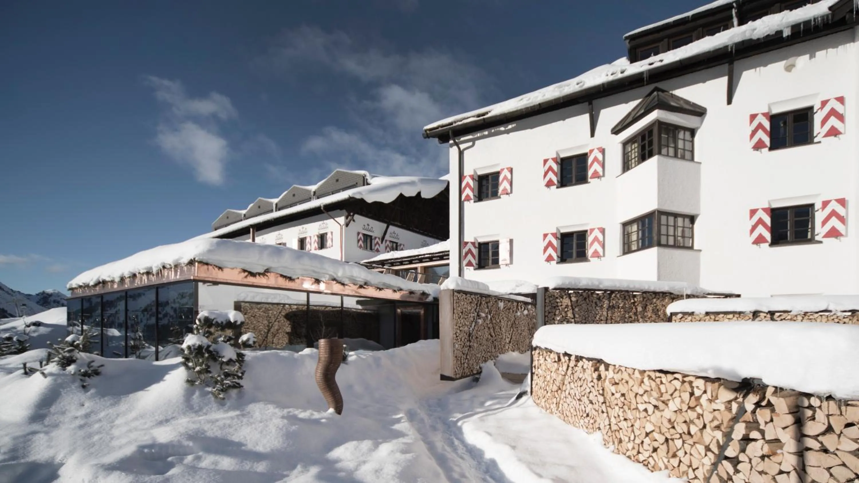 Facade/entrance in Hotel Jagdschloss Resort