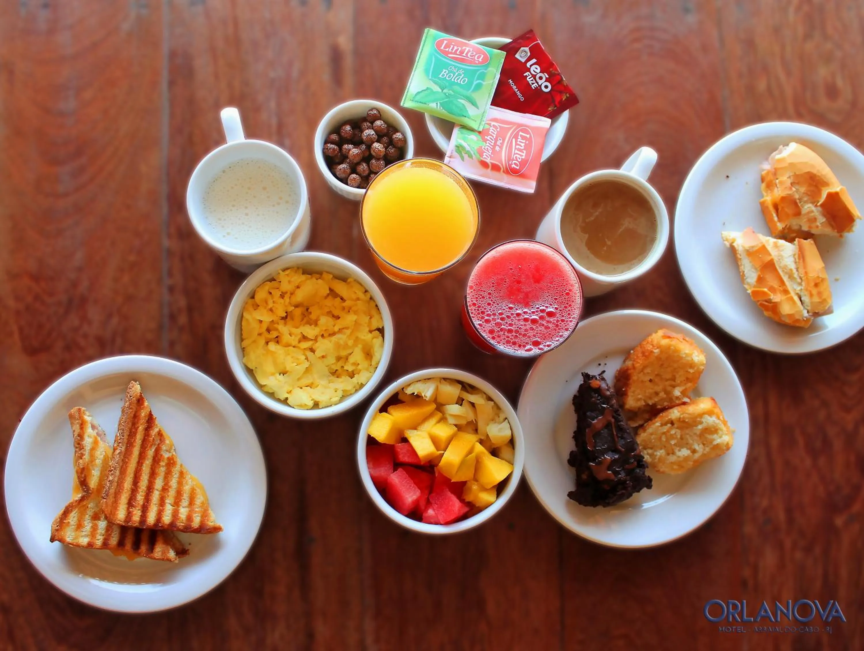 Restaurant/places to eat in Orlanova Hotel