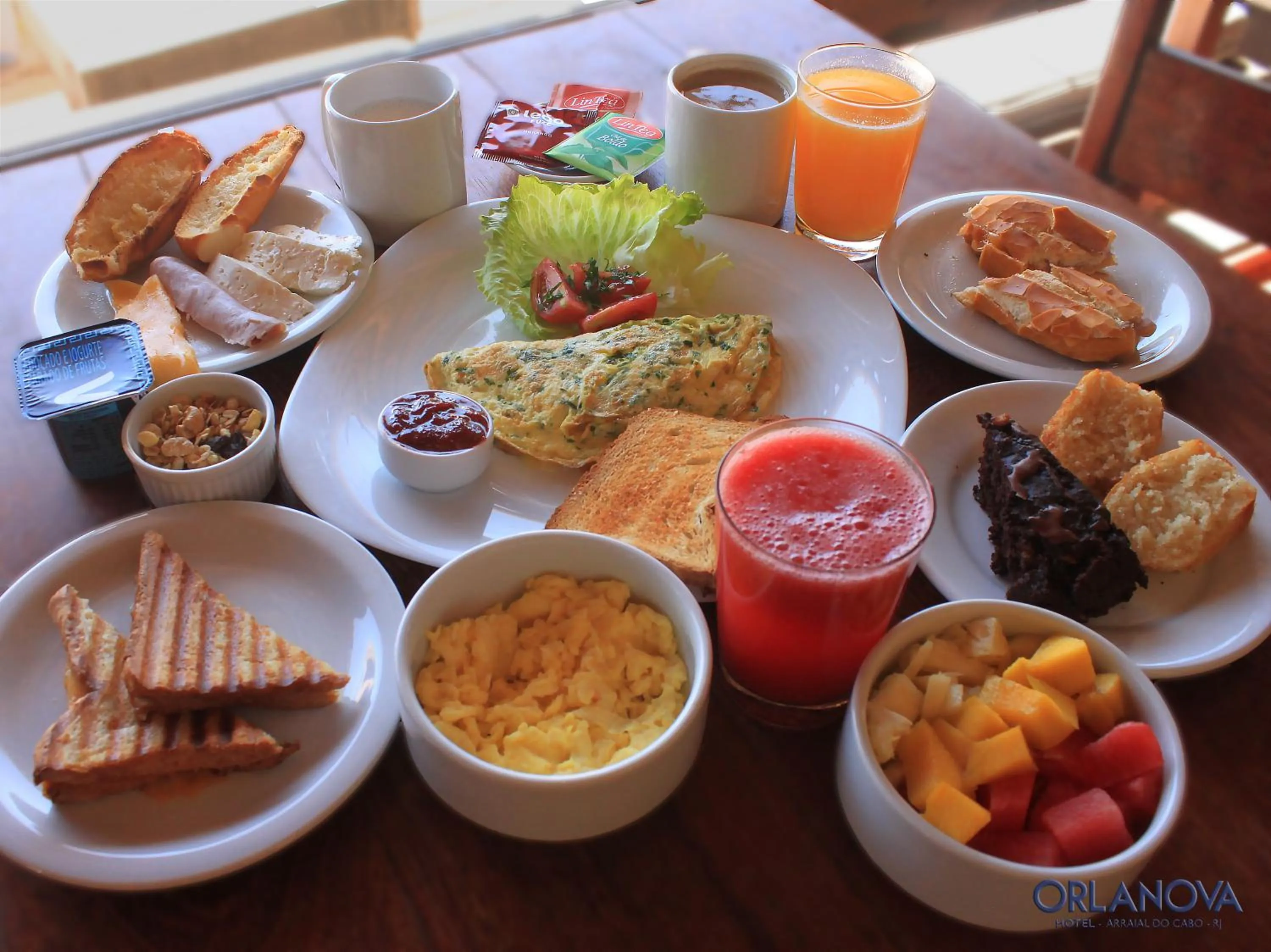 Restaurant/places to eat in Orlanova Hotel