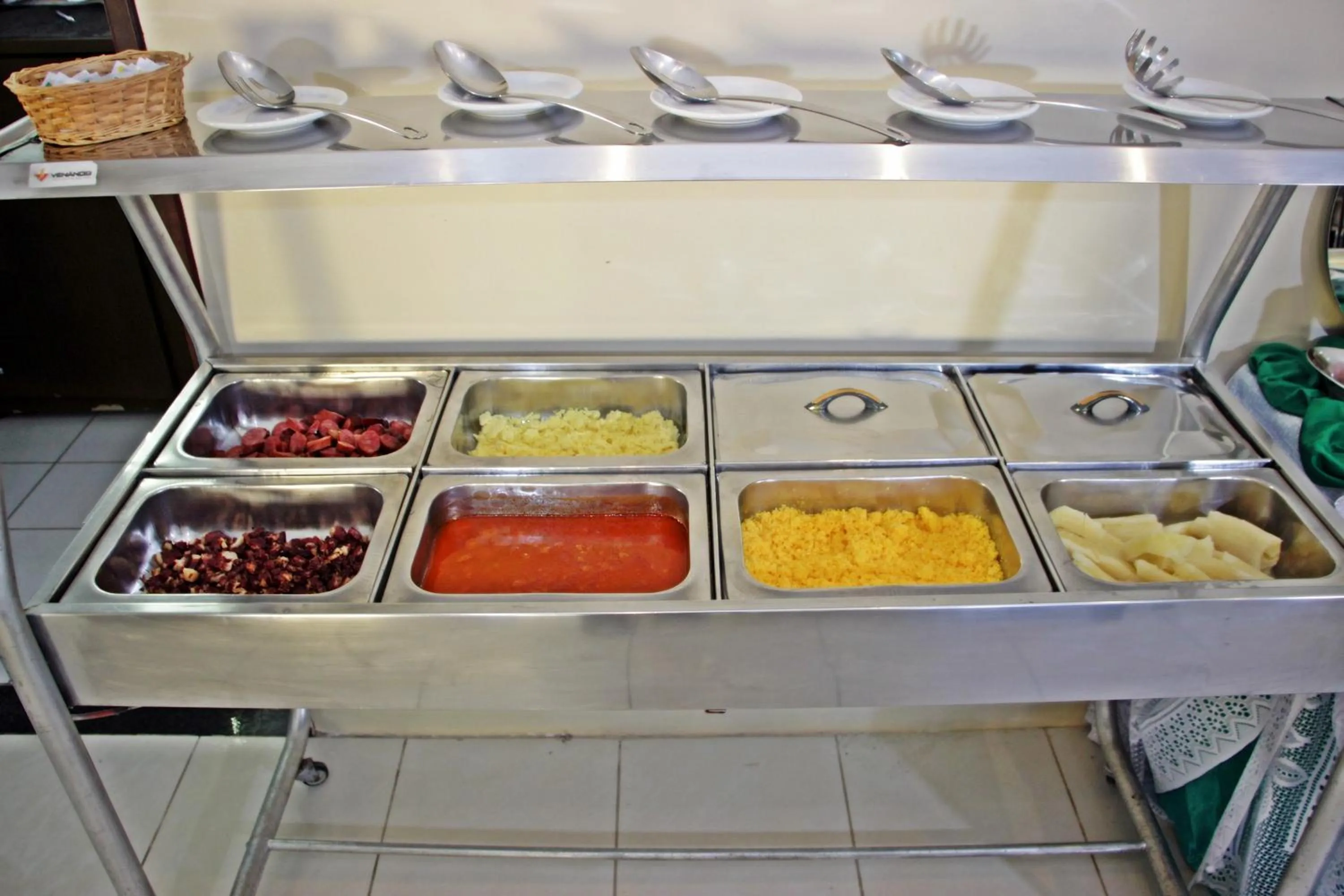 Breakfast in Pousada Vila do Porto