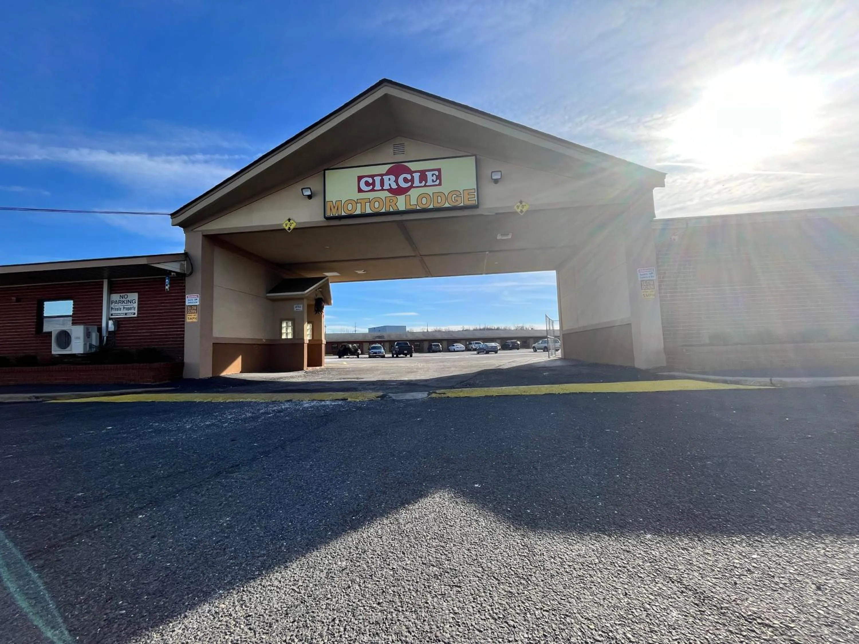 Property building in Circle Motor Lodge