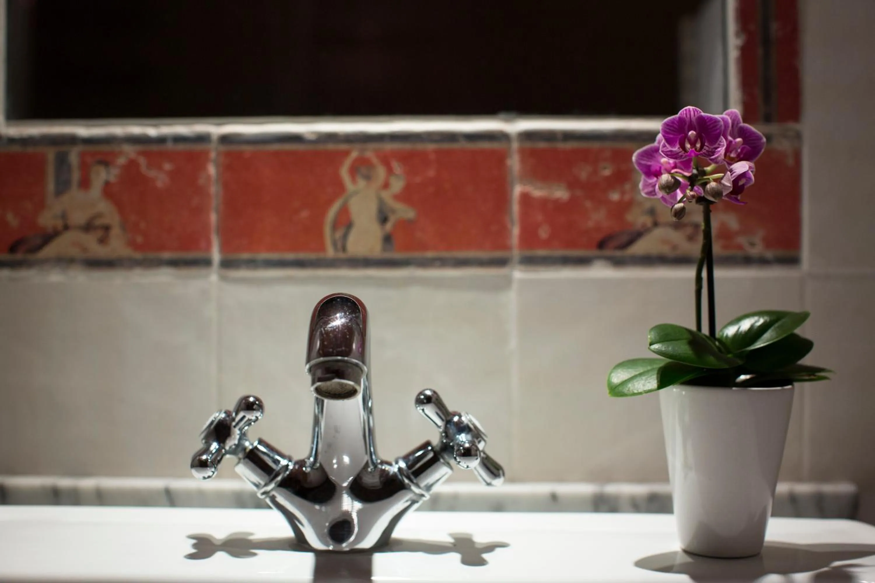 Bathroom in Monastero San Silvestro