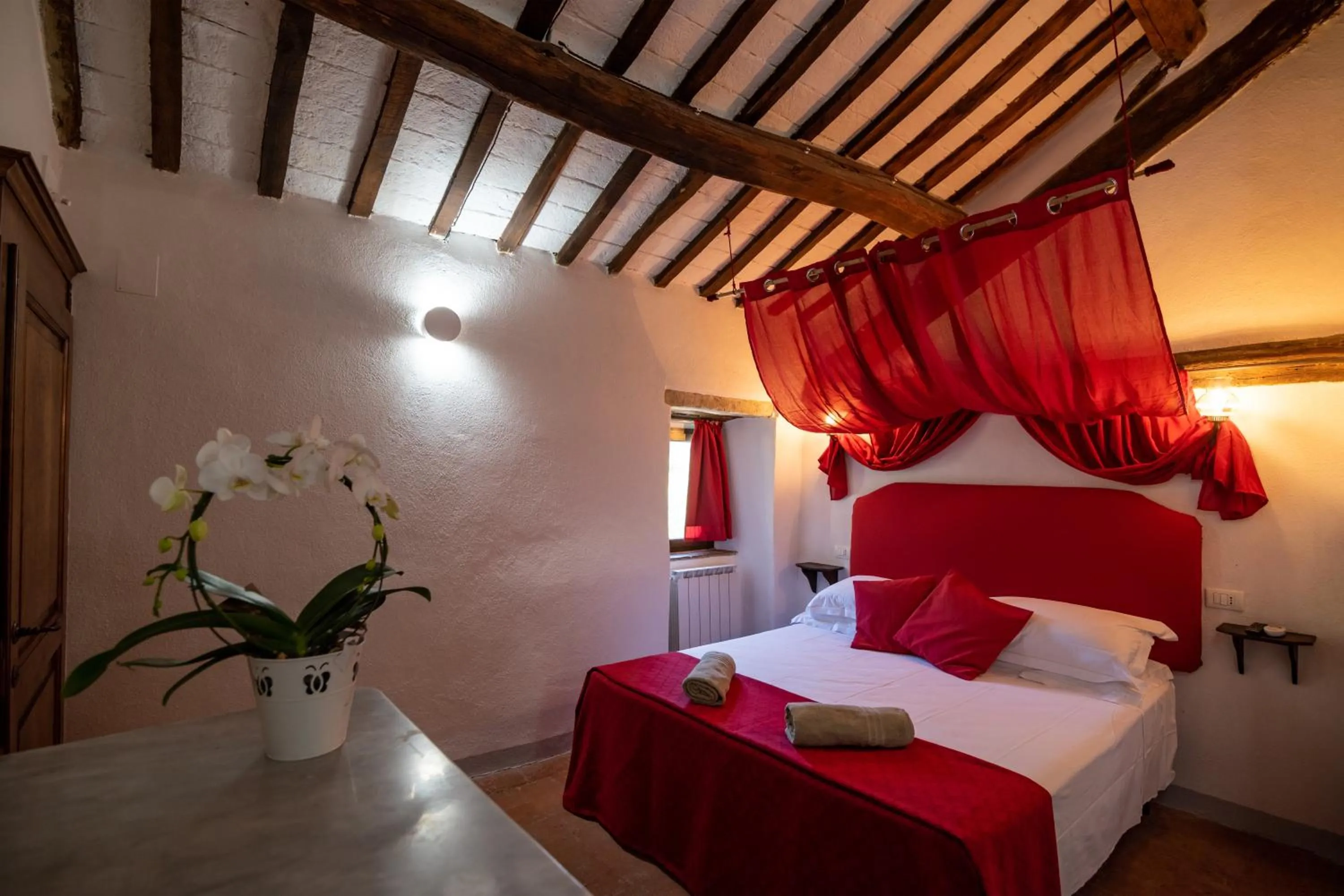 Bed in Monastero San Silvestro