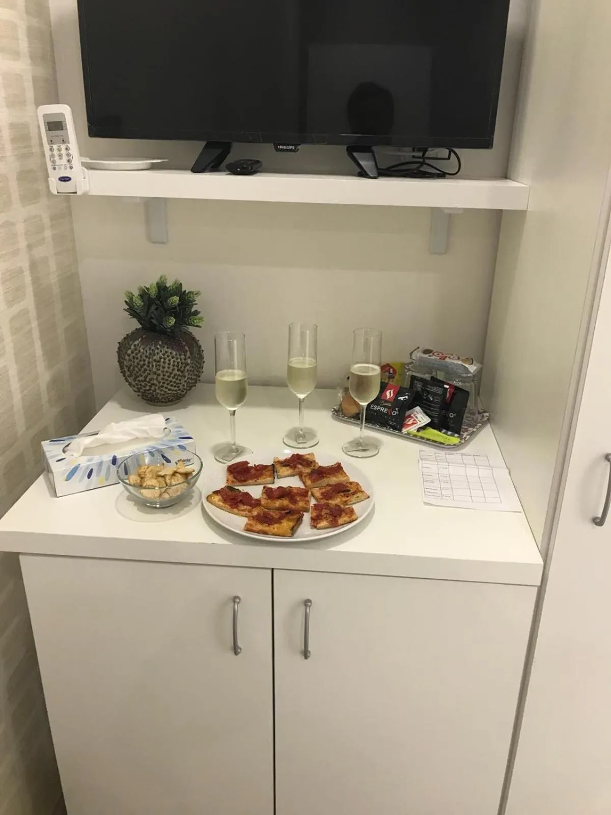 Food and drinks in Terrazza Aragon Room and SPA