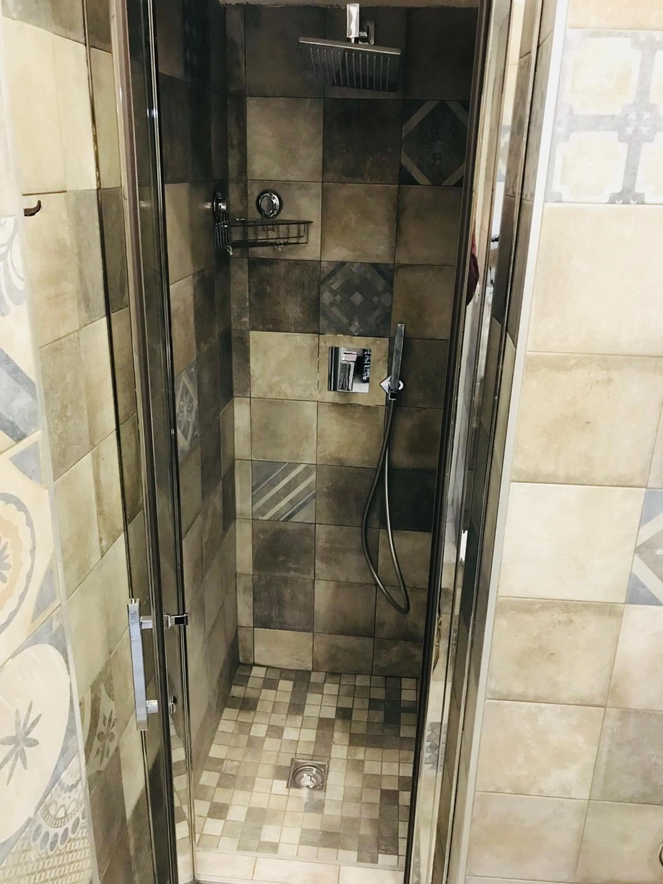 Bathroom in Terrazza Aragon Room and SPA