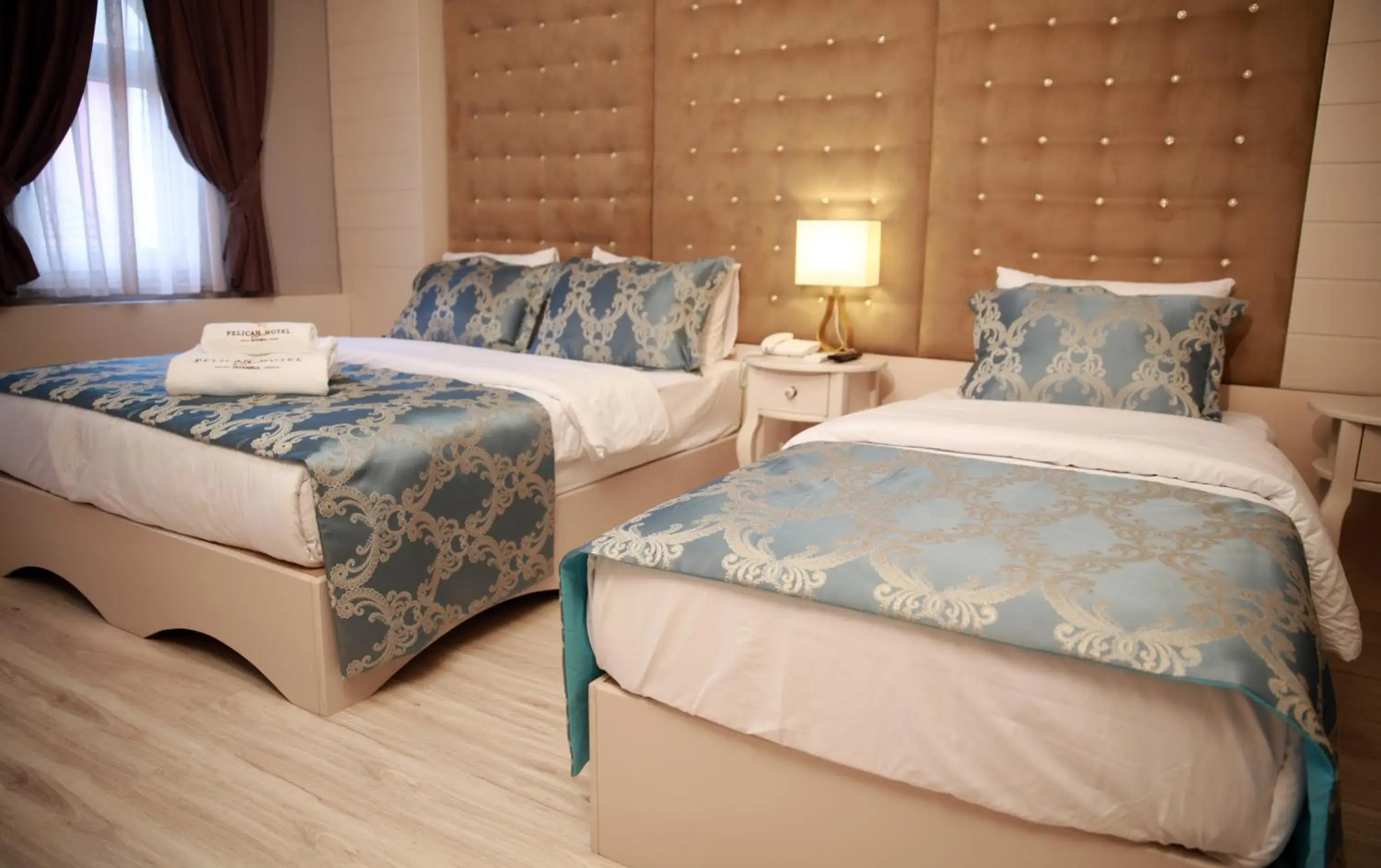 Double Room in Pelican House Hotel Double Room in Pelican House Hotel