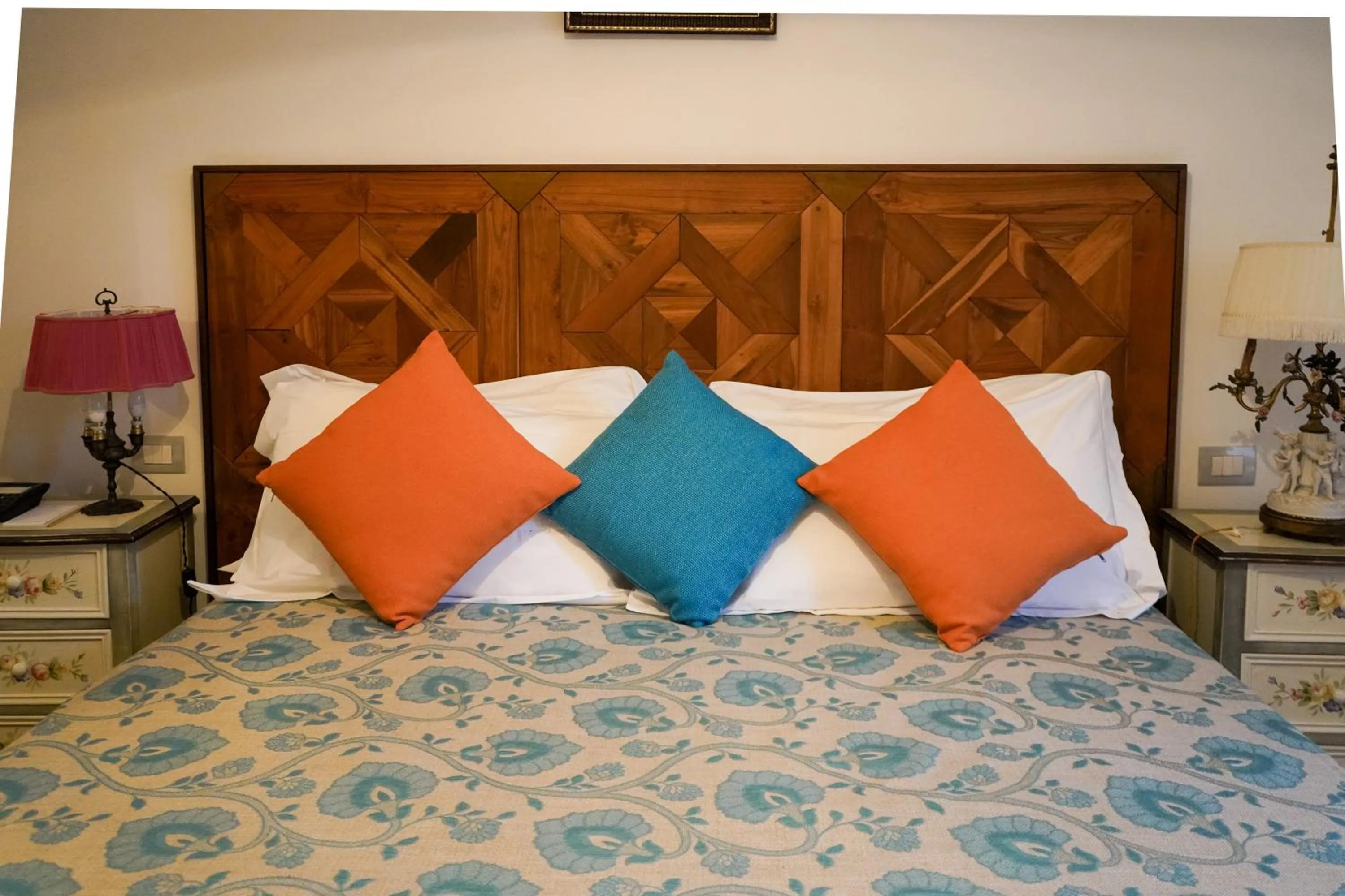 Bed in Borgo Pallavicini Mori