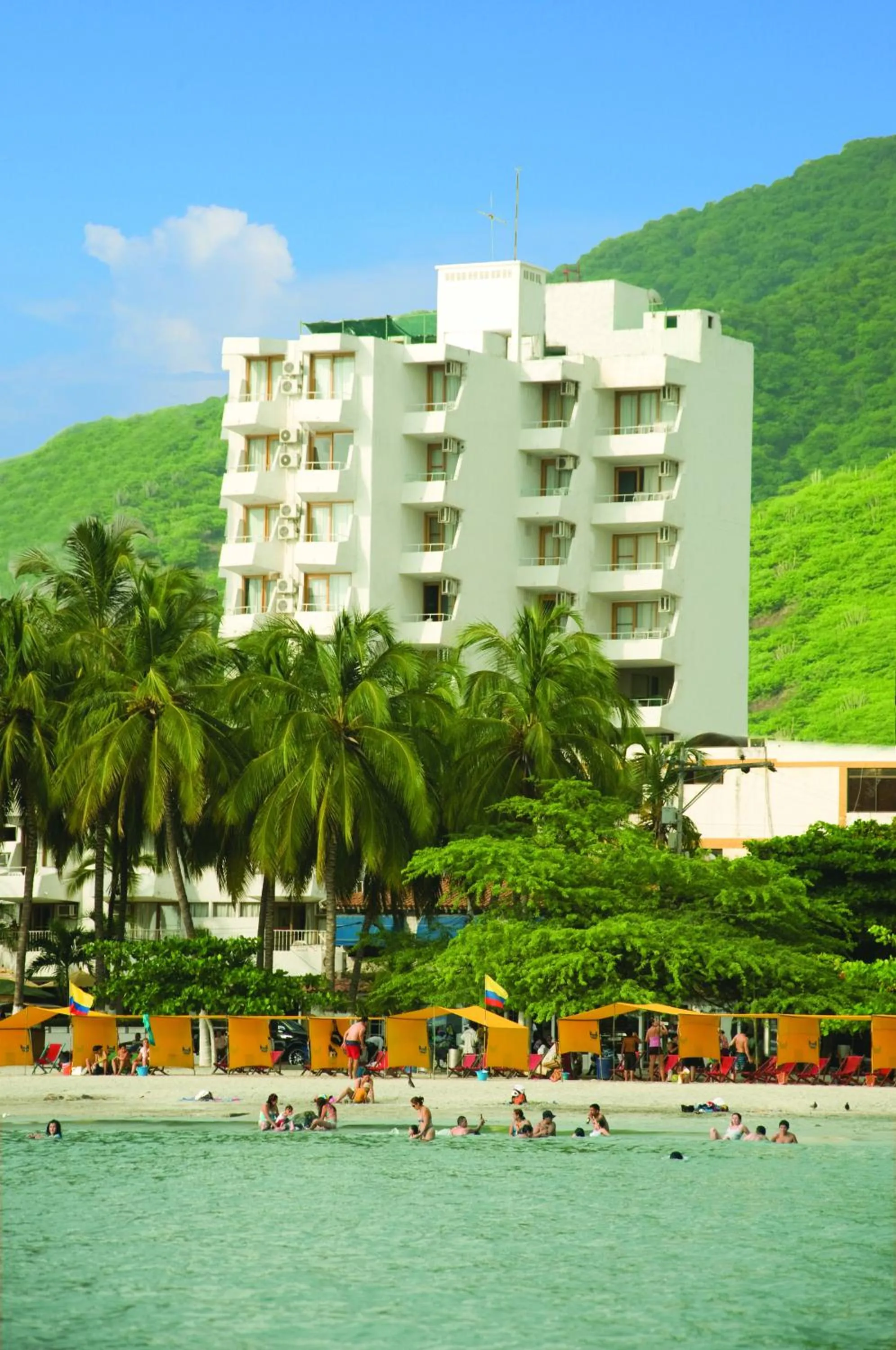 Facade/entrance in Hotel Be La Sierra