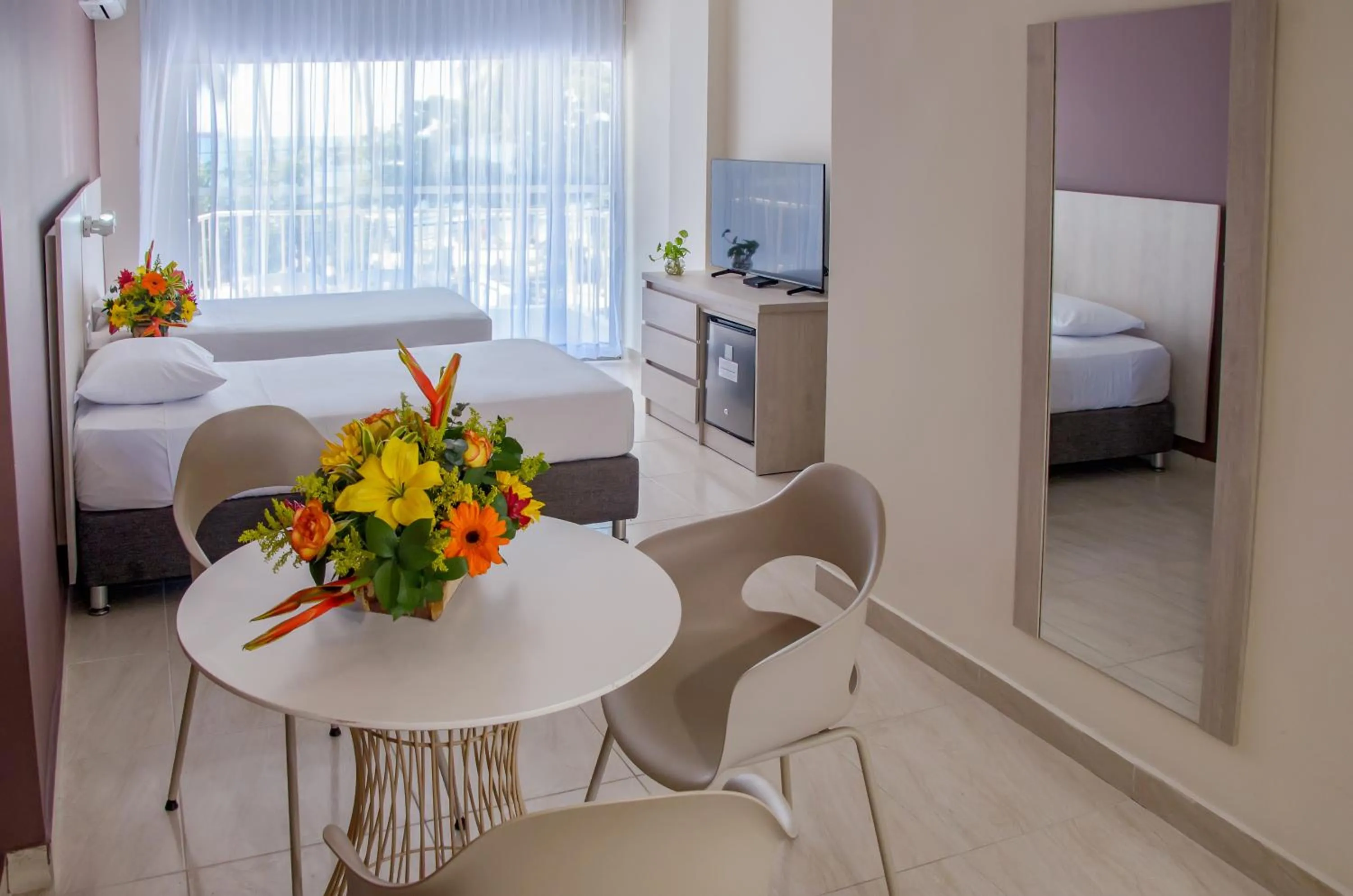 Bedroom, Bed in Hotel Be La Sierra