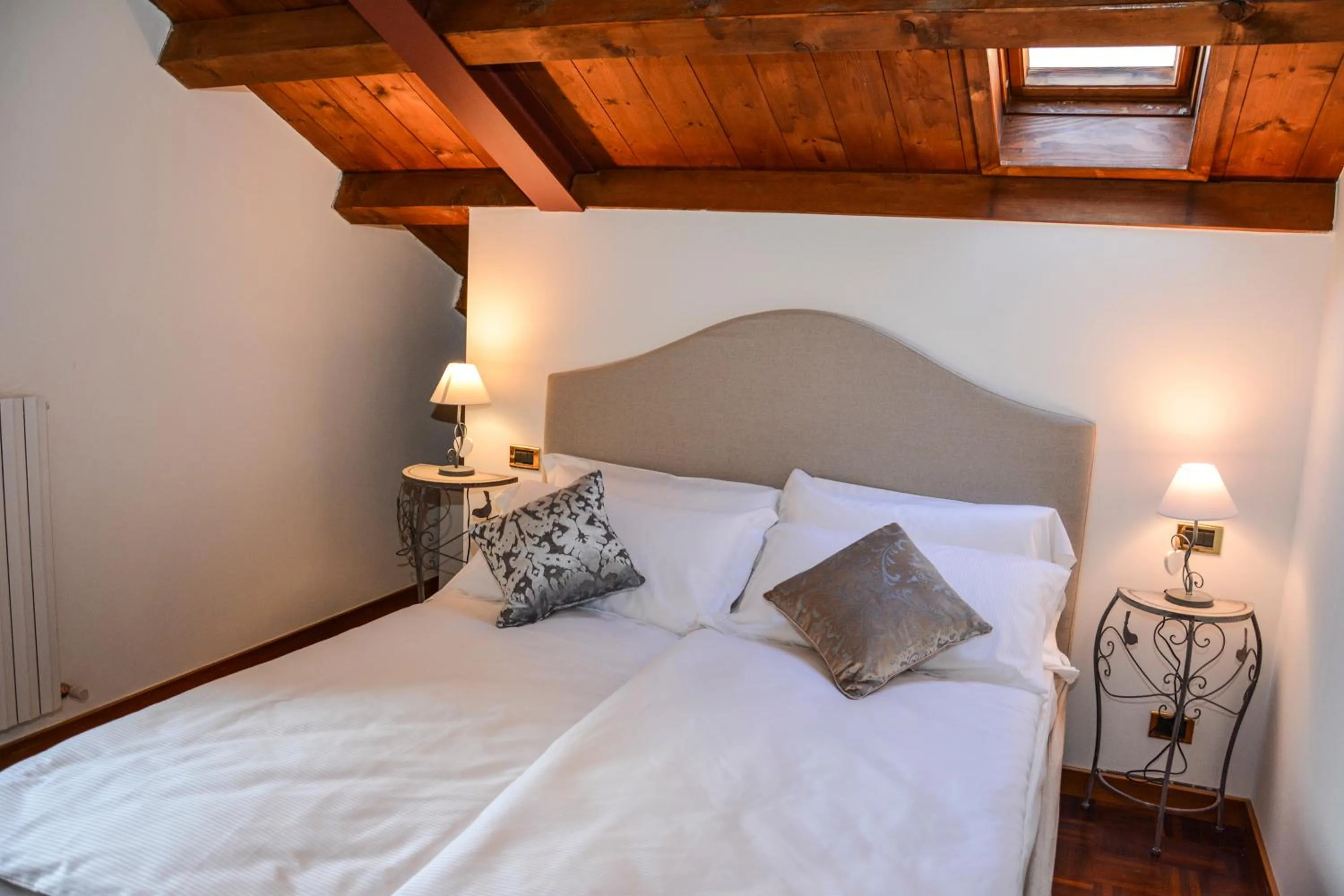 Bed in Villa degli Olivi Relais