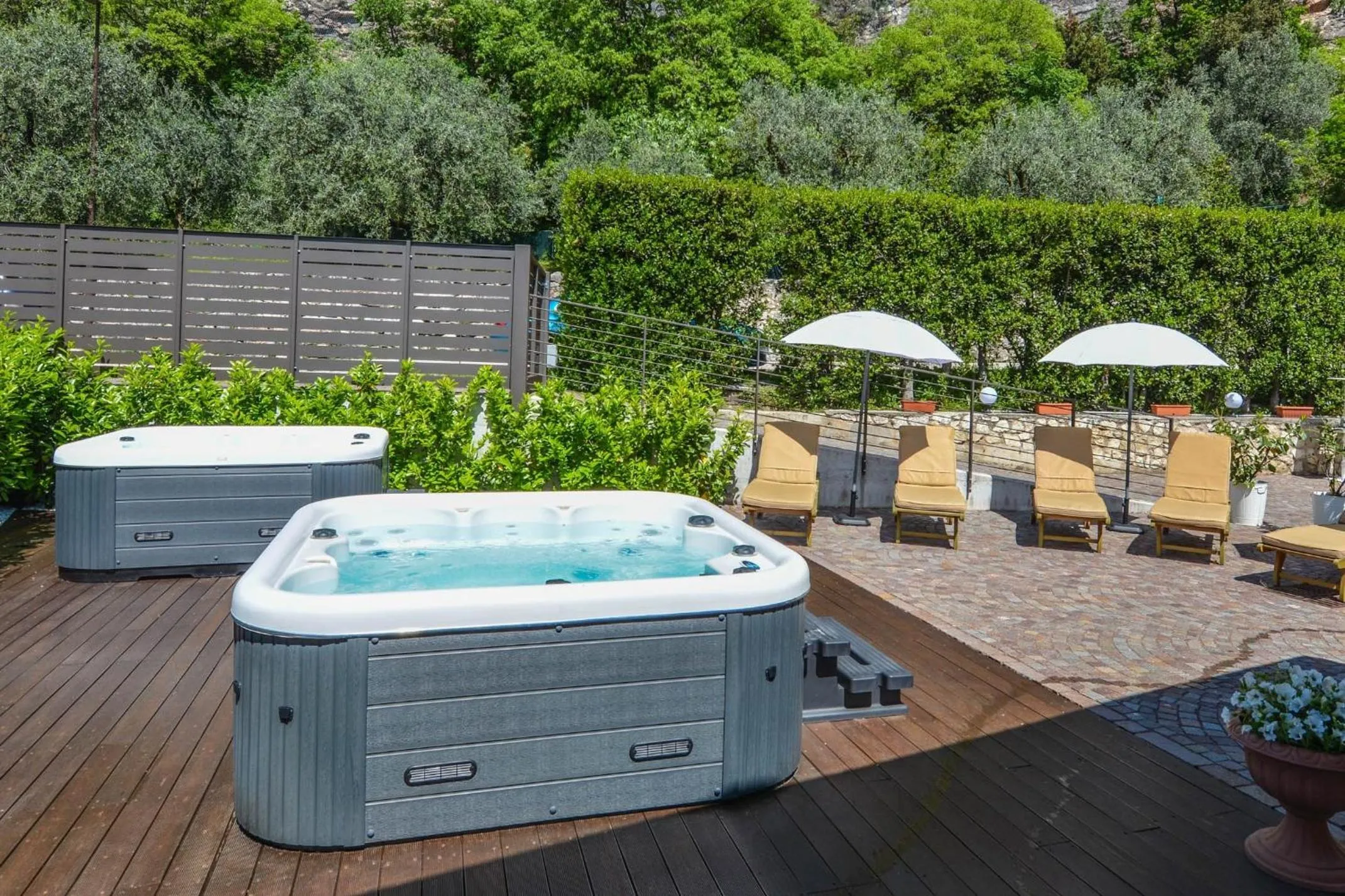 Hot Tub in Villa degli Olivi Relais